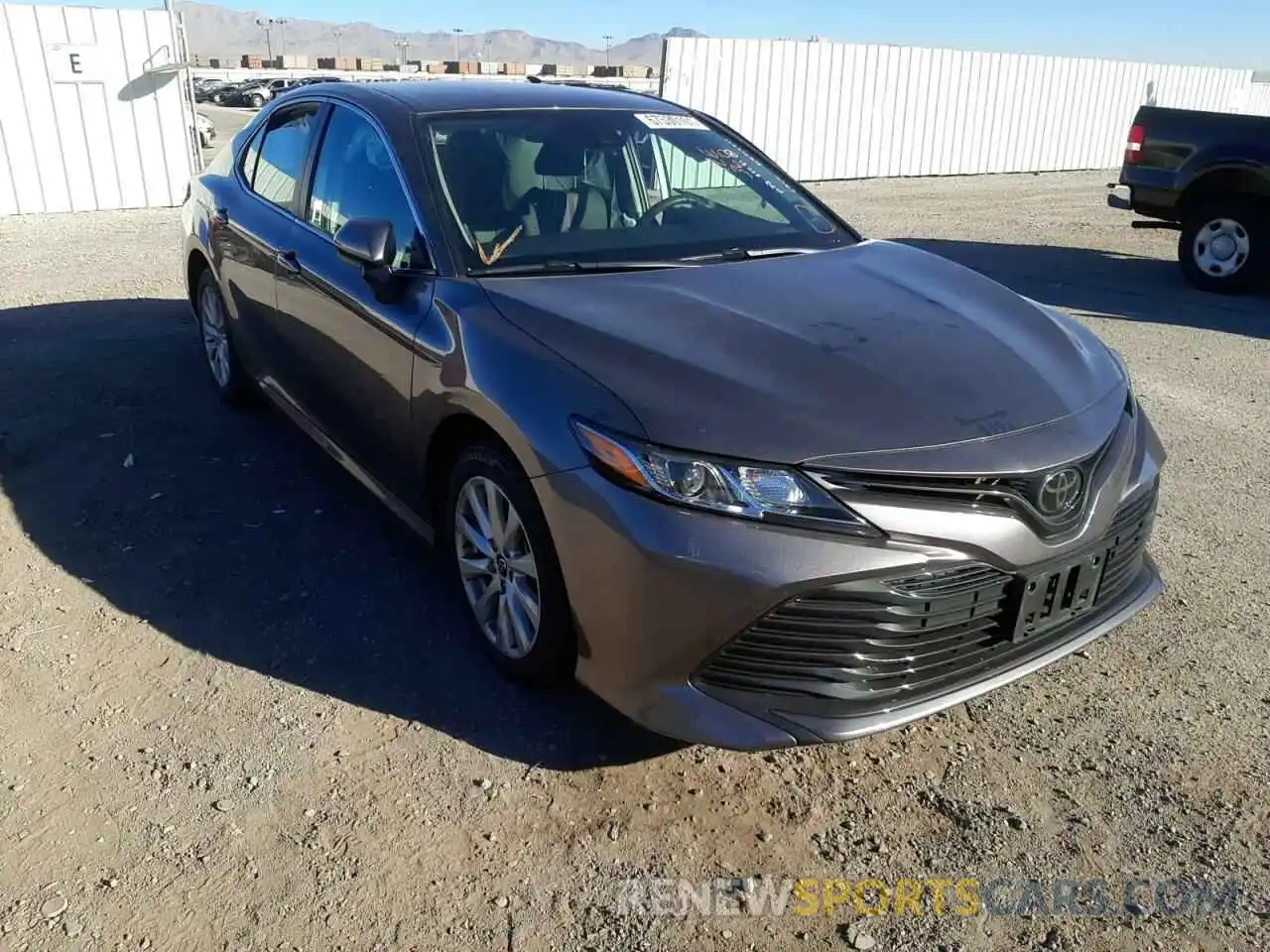 1 Photograph of a damaged car 4T1B11HK0KU813184 TOYOTA CAMRY 2019