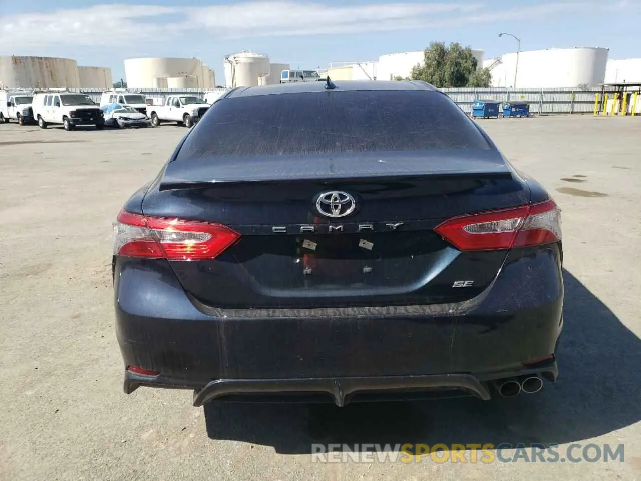 6 Photograph of a damaged car 4T1B11HK0KU813427 TOYOTA CAMRY 2019