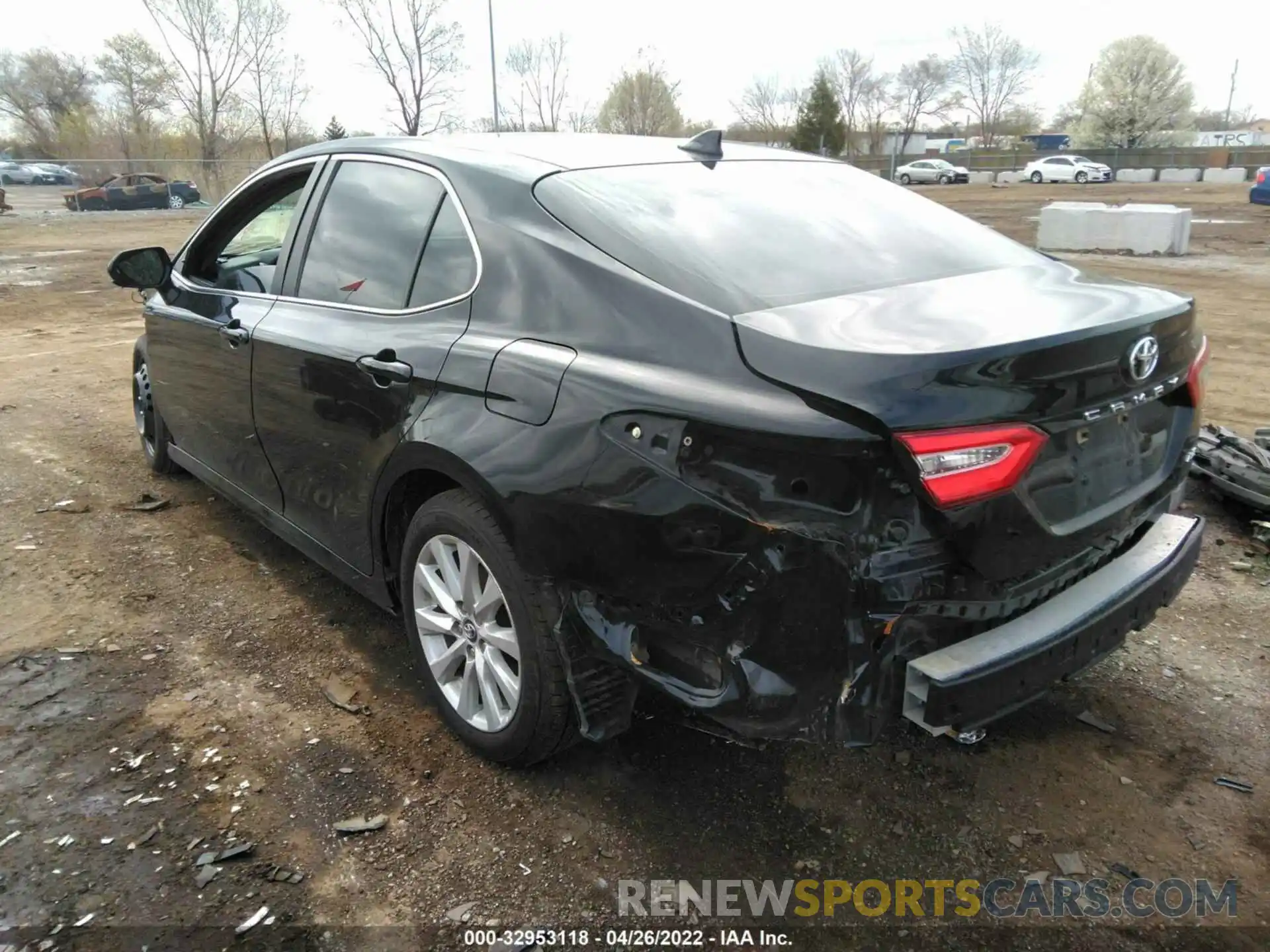 3 Photograph of a damaged car 4T1B11HK0KU819230 TOYOTA CAMRY 2019