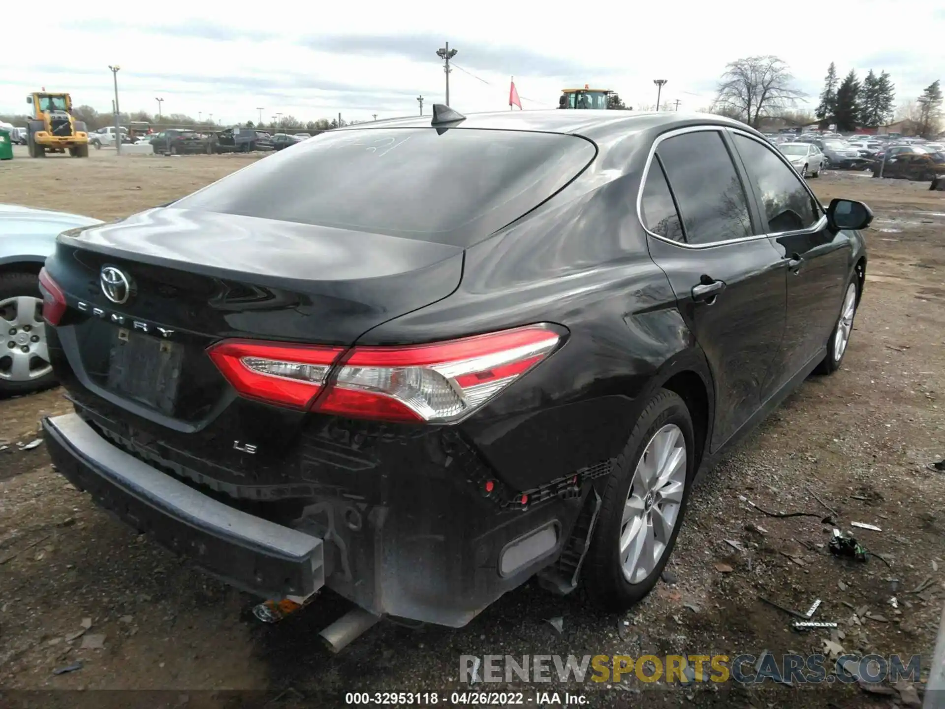 4 Photograph of a damaged car 4T1B11HK0KU819230 TOYOTA CAMRY 2019