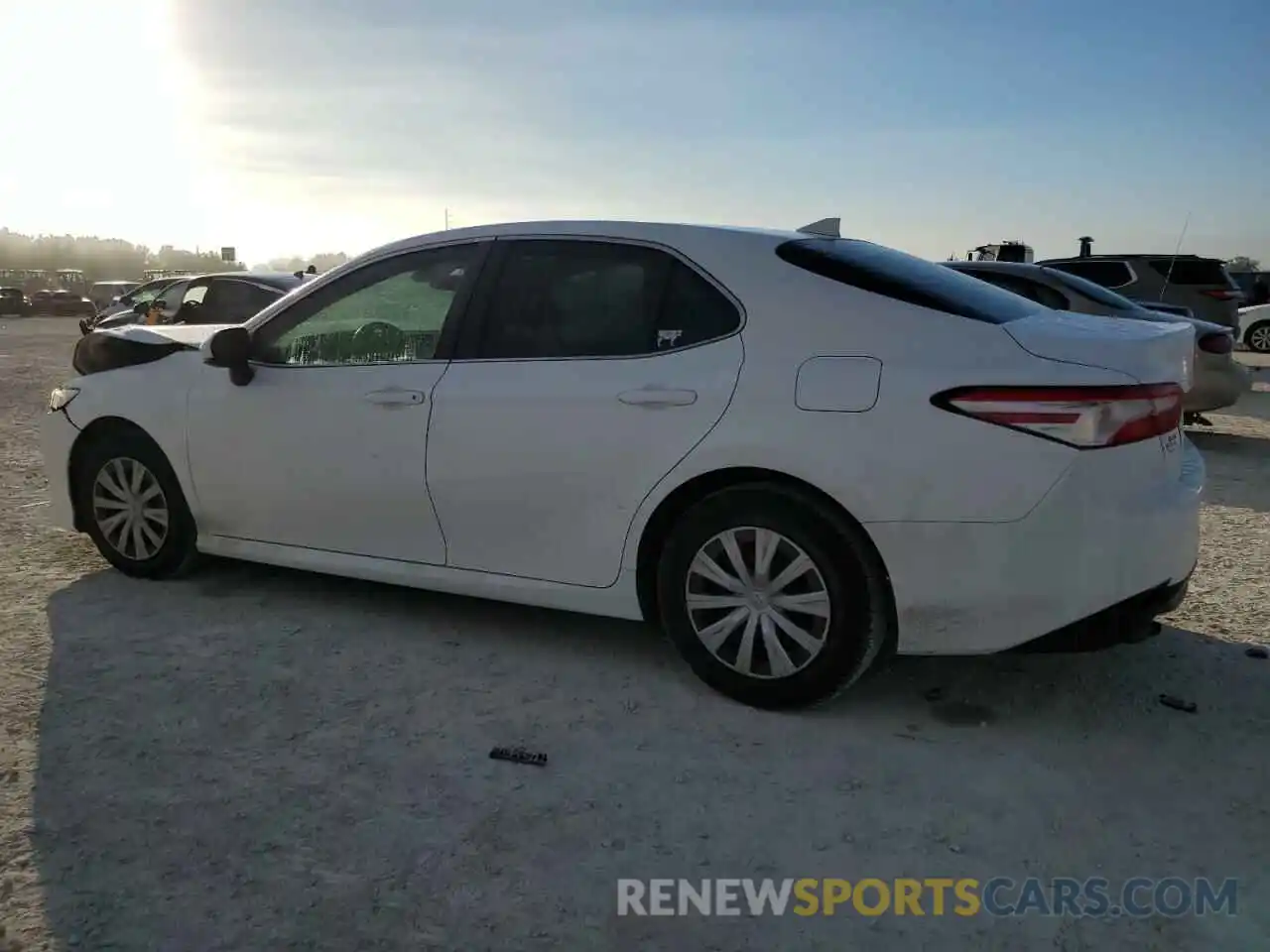 2 Photograph of a damaged car 4T1B11HK0KU823066 TOYOTA CAMRY 2019