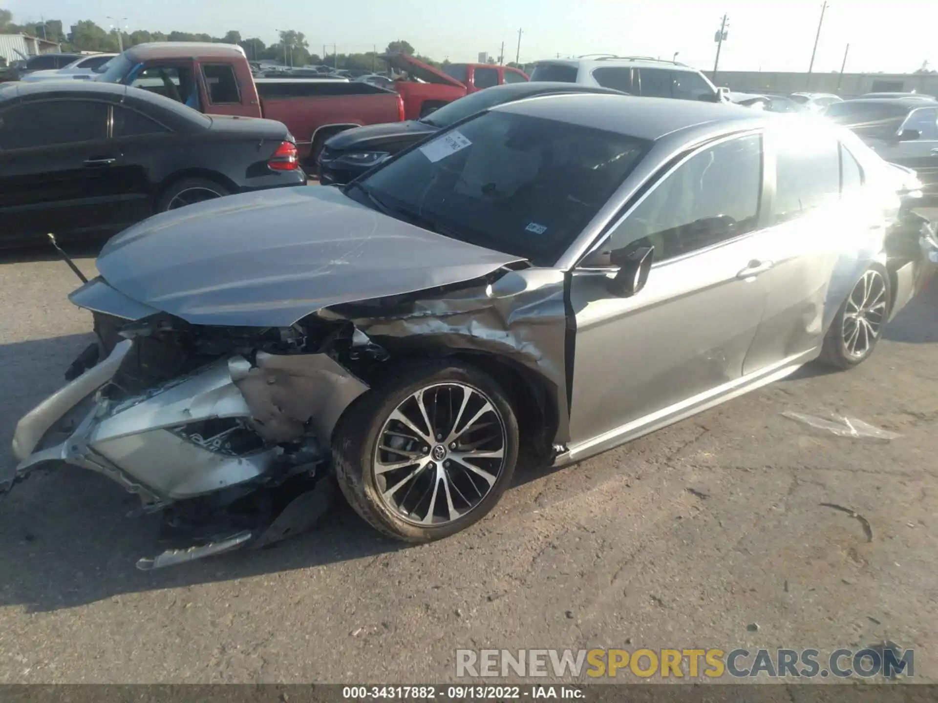 2 Photograph of a damaged car 4T1B11HK0KU823553 TOYOTA CAMRY 2019