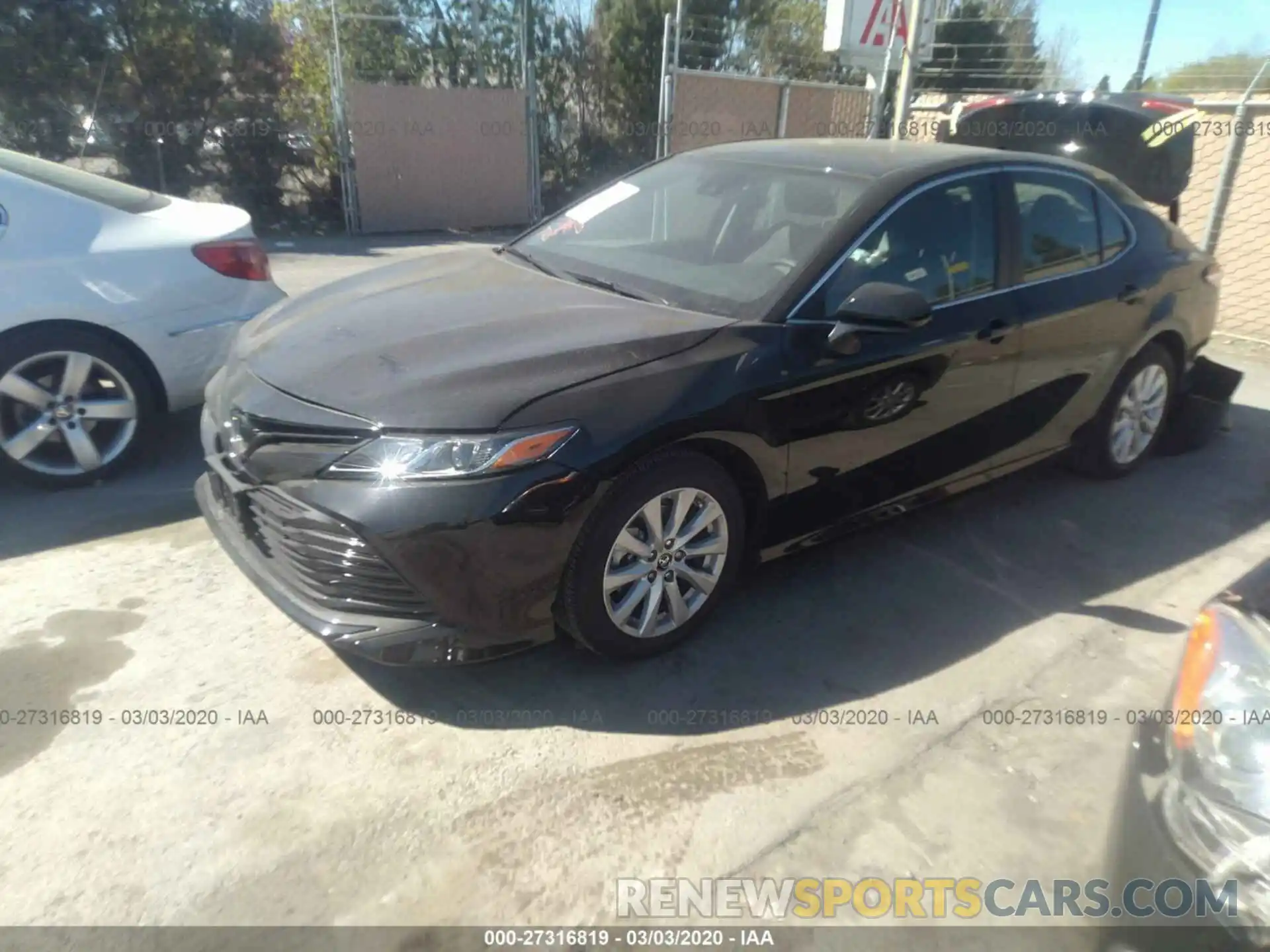 2 Photograph of a damaged car 4T1B11HK0KU826758 TOYOTA CAMRY 2019