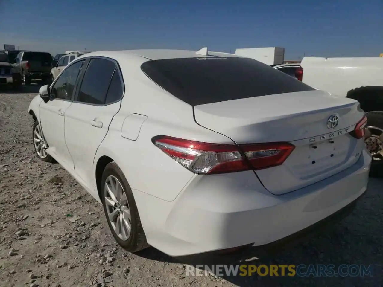 3 Photograph of a damaged car 4T1B11HK0KU829319 TOYOTA CAMRY 2019