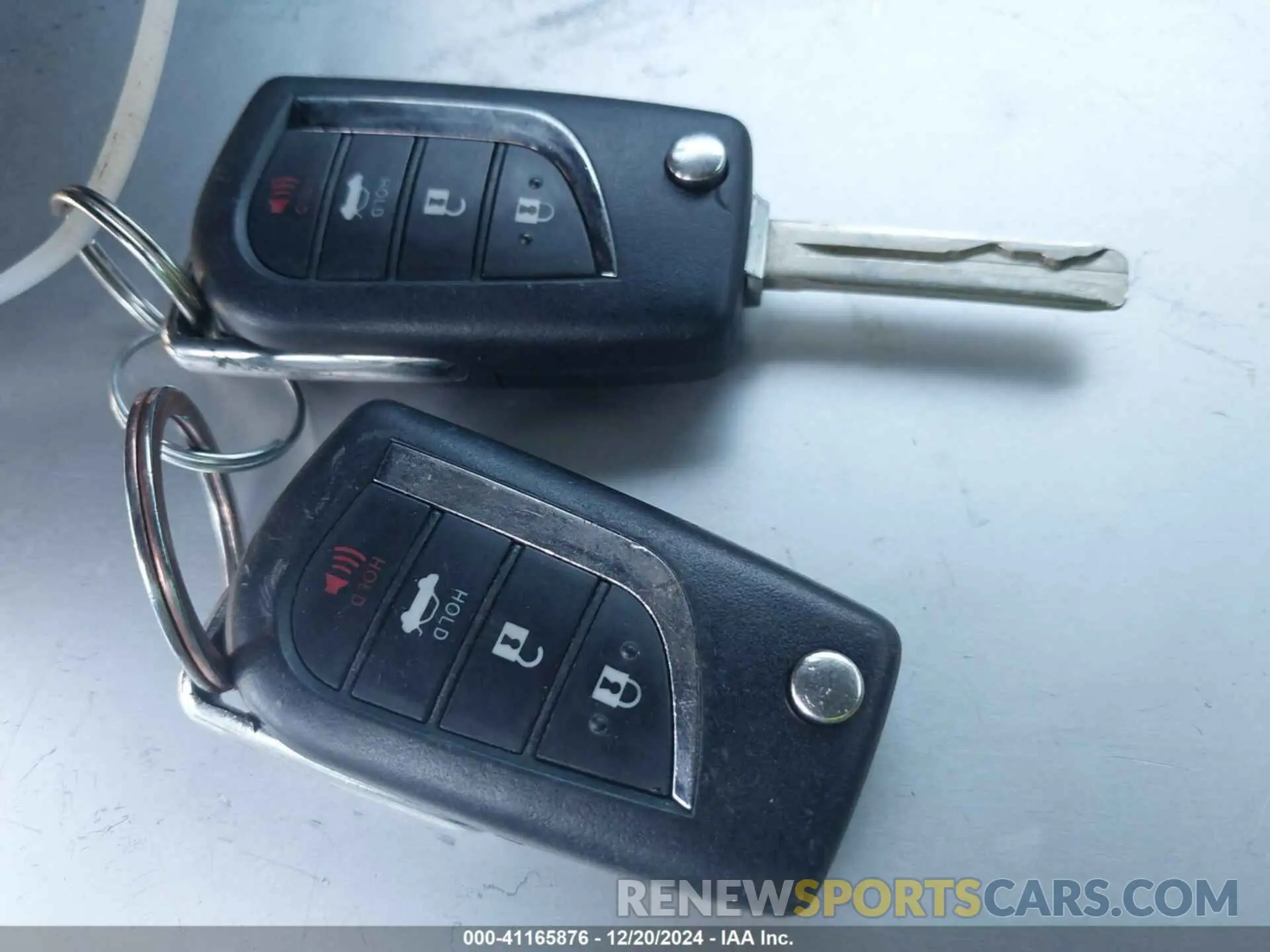 11 Photograph of a damaged car 4T1B11HK0KU830485 TOYOTA CAMRY 2019