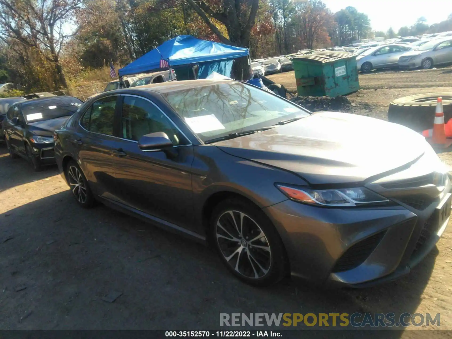 1 Photograph of a damaged car 4T1B11HK0KU836271 TOYOTA CAMRY 2019