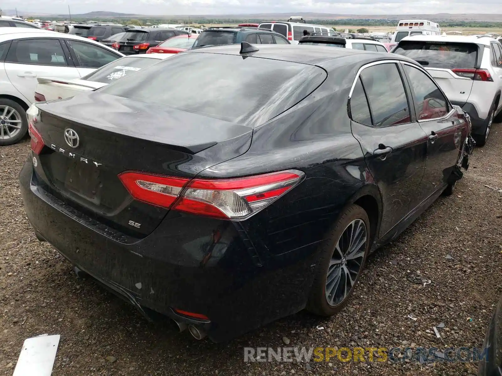 4 Photograph of a damaged car 4T1B11HK0KU842247 TOYOTA CAMRY 2019