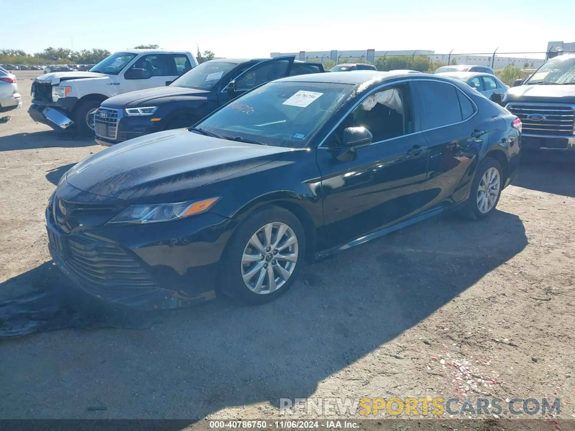 2 Photograph of a damaged car 4T1B11HK0KU842345 TOYOTA CAMRY 2019