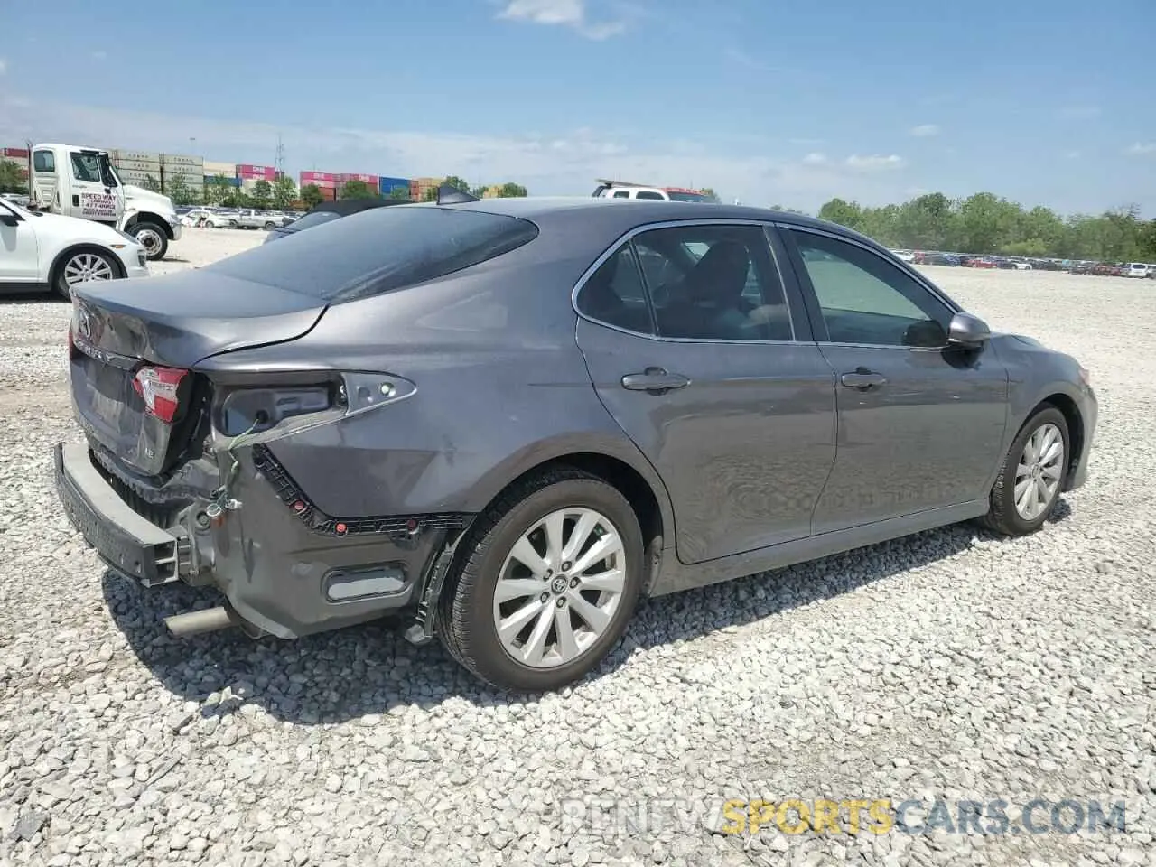 3 Photograph of a damaged car 4T1B11HK0KU843138 TOYOTA CAMRY 2019