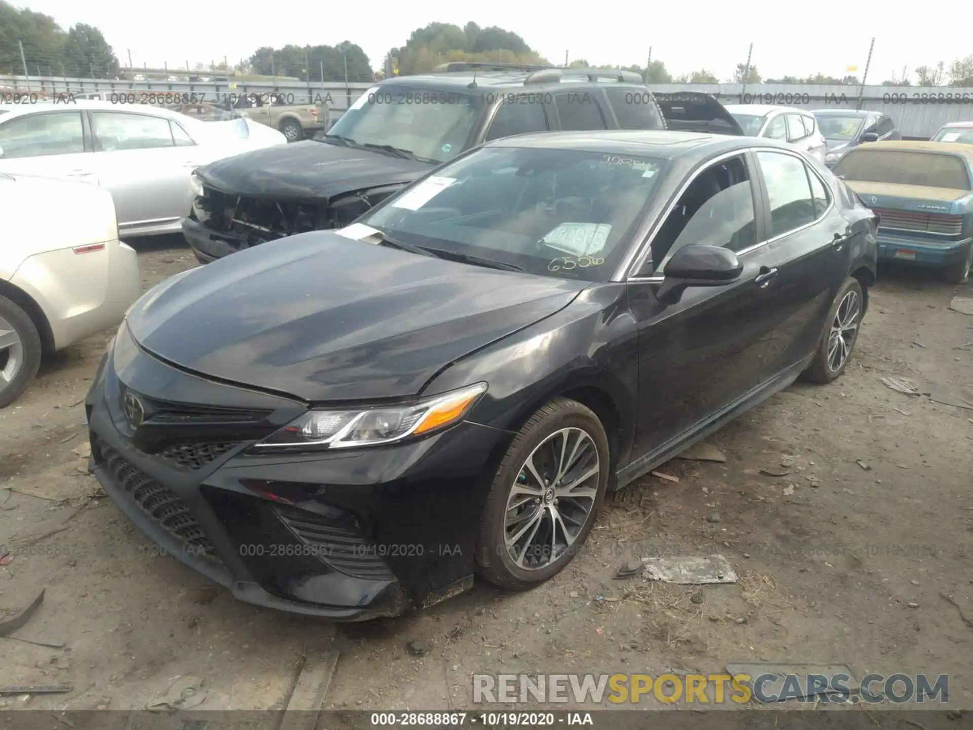 2 Photograph of a damaged car 4T1B11HK0KU846556 TOYOTA CAMRY 2019