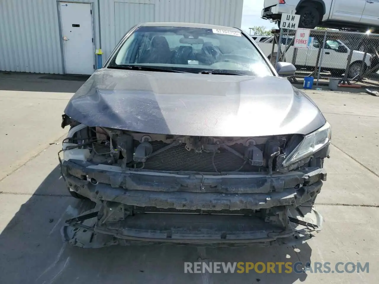 5 Photograph of a damaged car 4T1B11HK0KU849277 TOYOTA CAMRY 2019