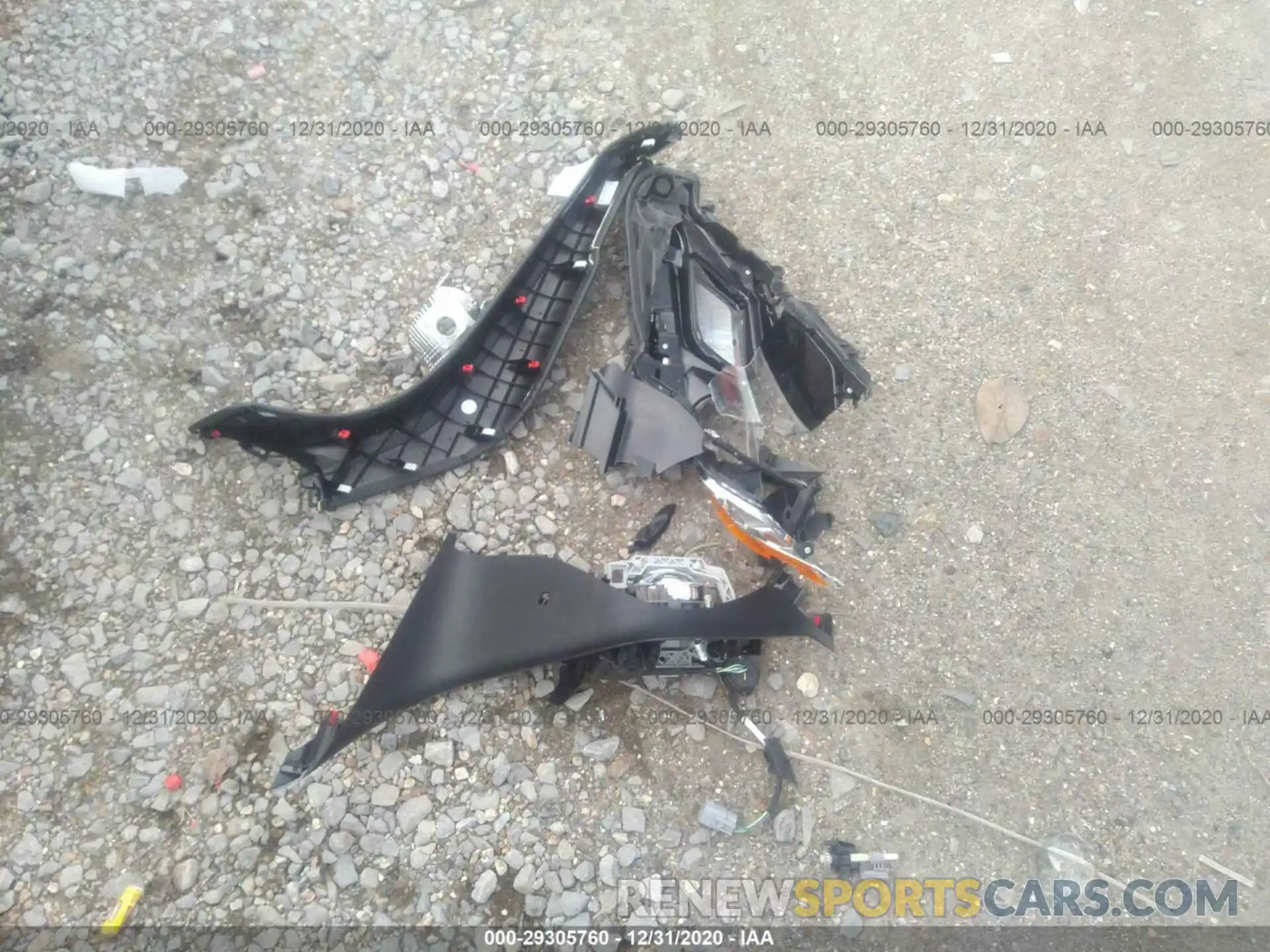 12 Photograph of a damaged car 4T1B11HK1KU161739 TOYOTA CAMRY 2019