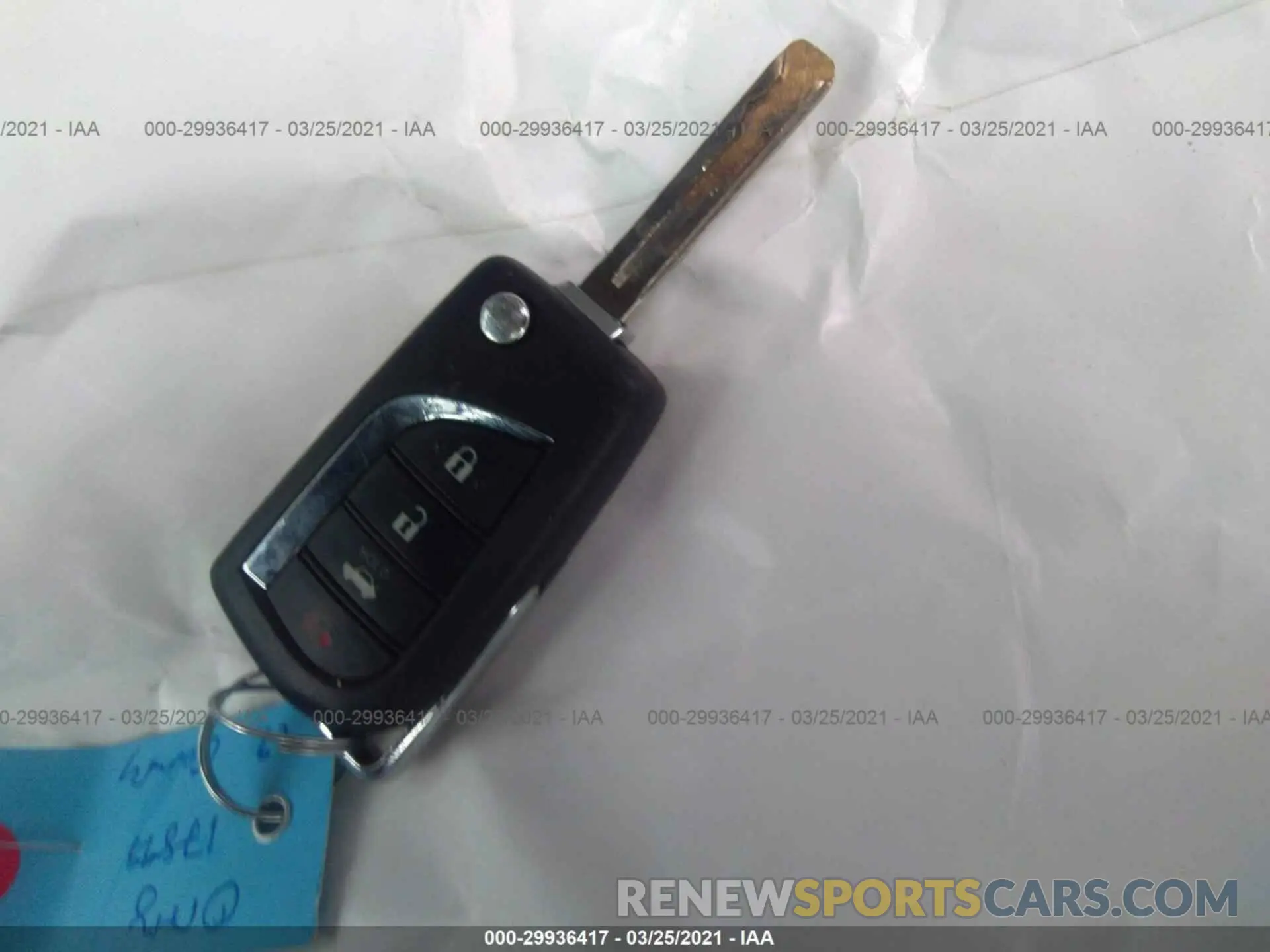 11 Photograph of a damaged car 4T1B11HK1KU165404 TOYOTA CAMRY 2019