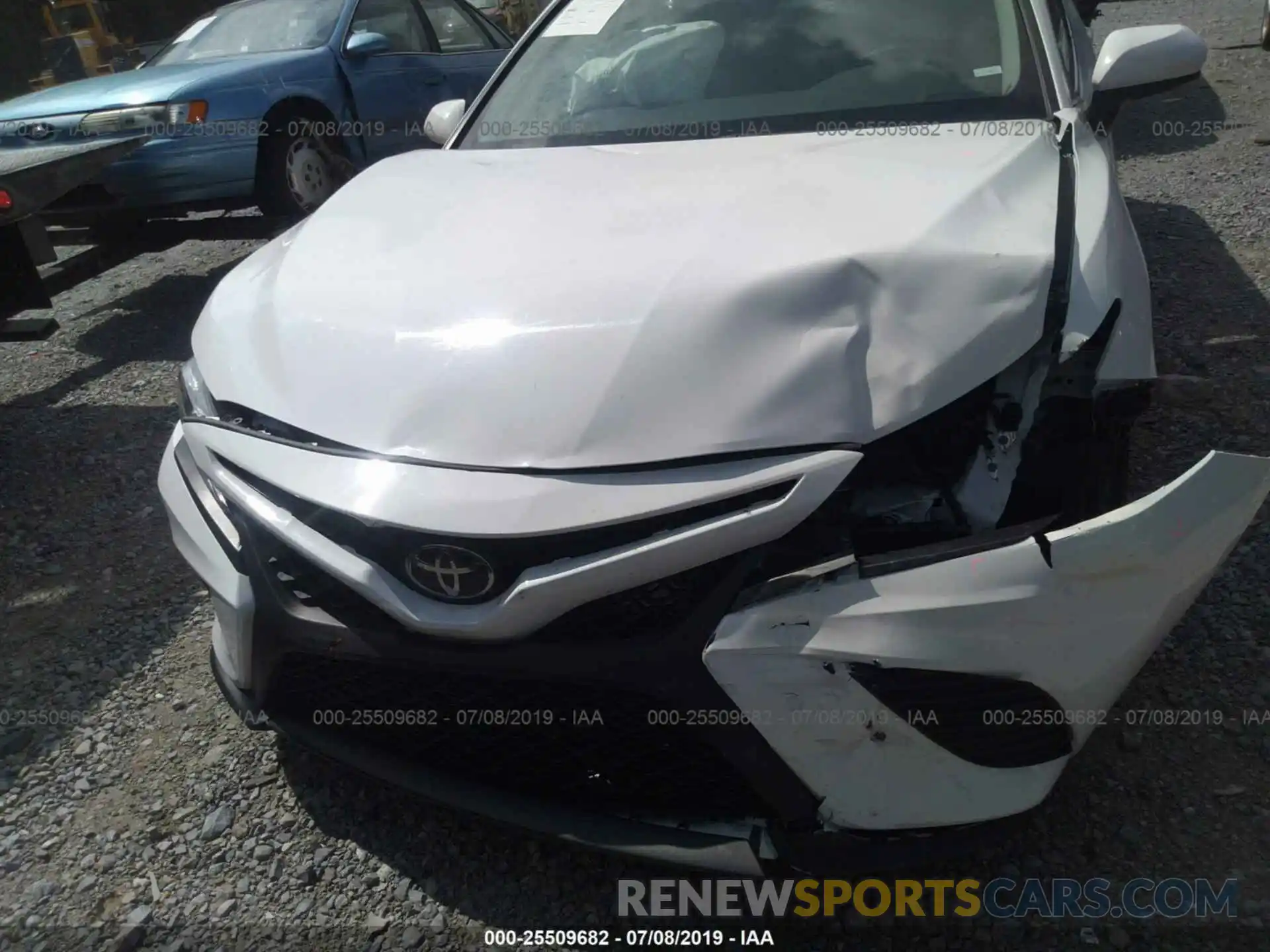 6 Photograph of a damaged car 4T1B11HK1KU168061 TOYOTA CAMRY 2019