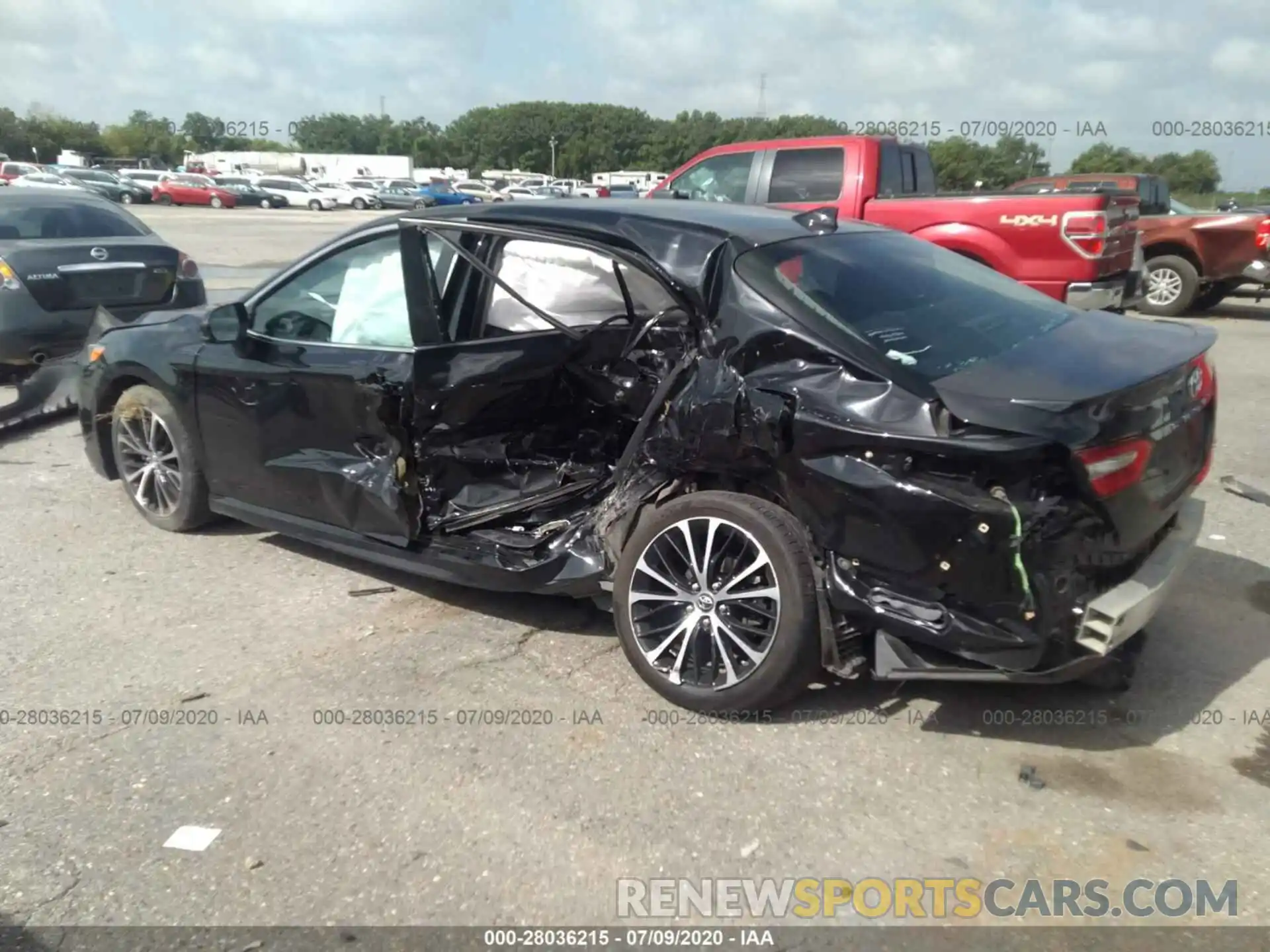 6 Photograph of a damaged car 4T1B11HK1KU170165 TOYOTA CAMRY 2019