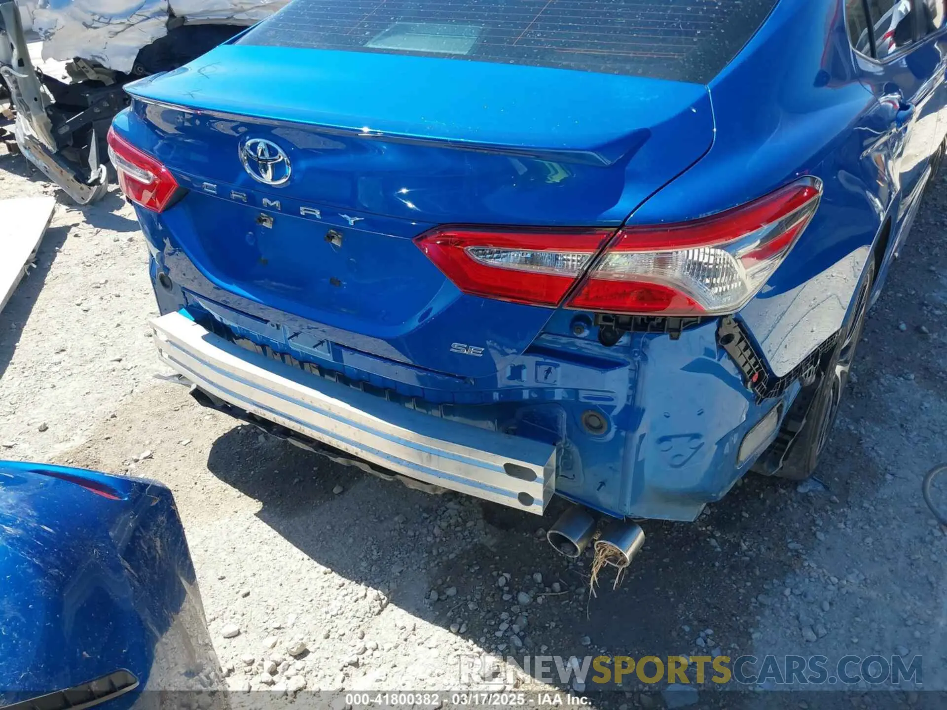 6 Photograph of a damaged car 4T1B11HK1KU173082 TOYOTA CAMRY 2019