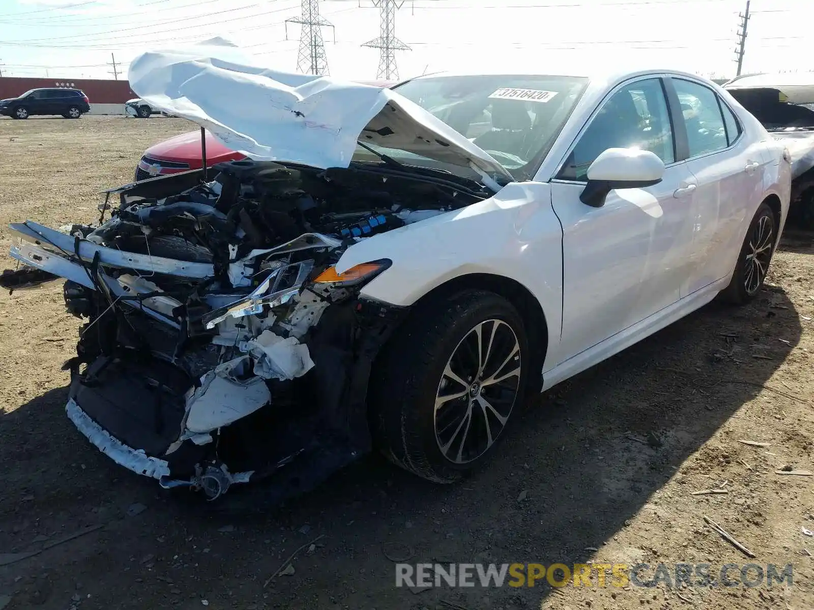 2 Photograph of a damaged car 4T1B11HK1KU173583 TOYOTA CAMRY 2019