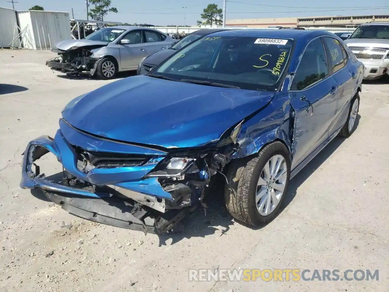 2 Photograph of a damaged car 4T1B11HK1KU182610 TOYOTA CAMRY 2019