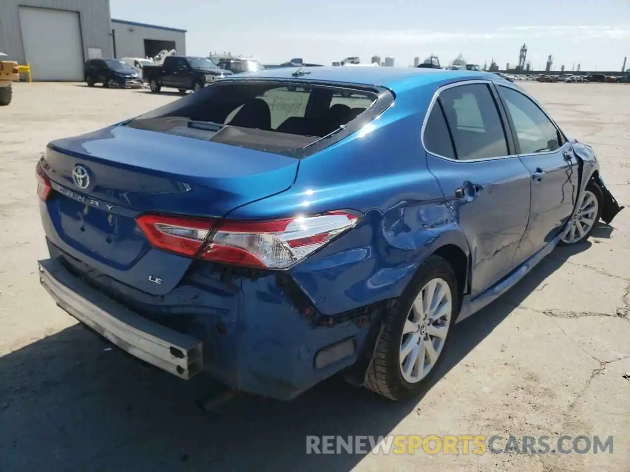 4 Photograph of a damaged car 4T1B11HK1KU182610 TOYOTA CAMRY 2019