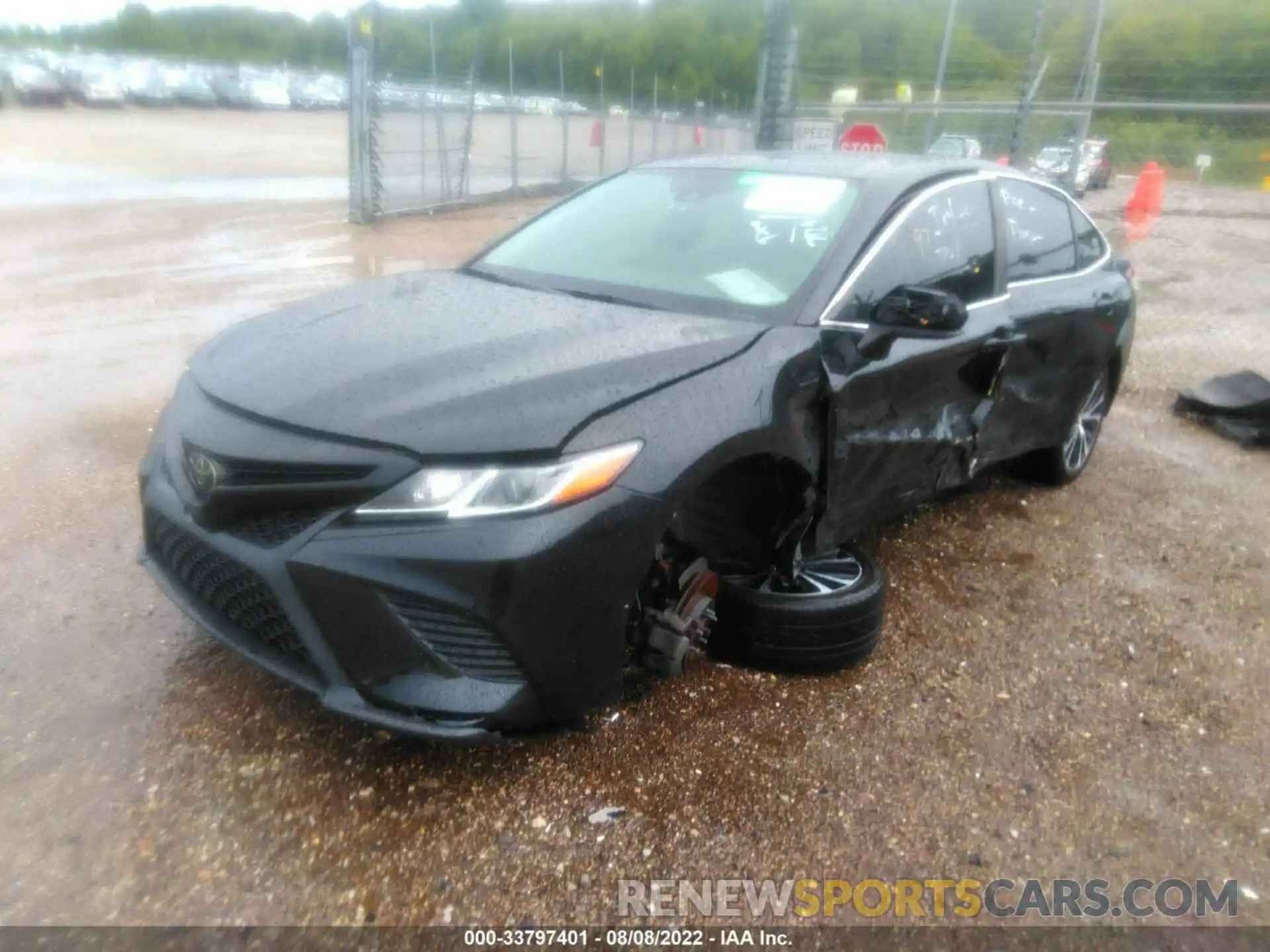 2 Photograph of a damaged car 4T1B11HK1KU183627 TOYOTA CAMRY 2019