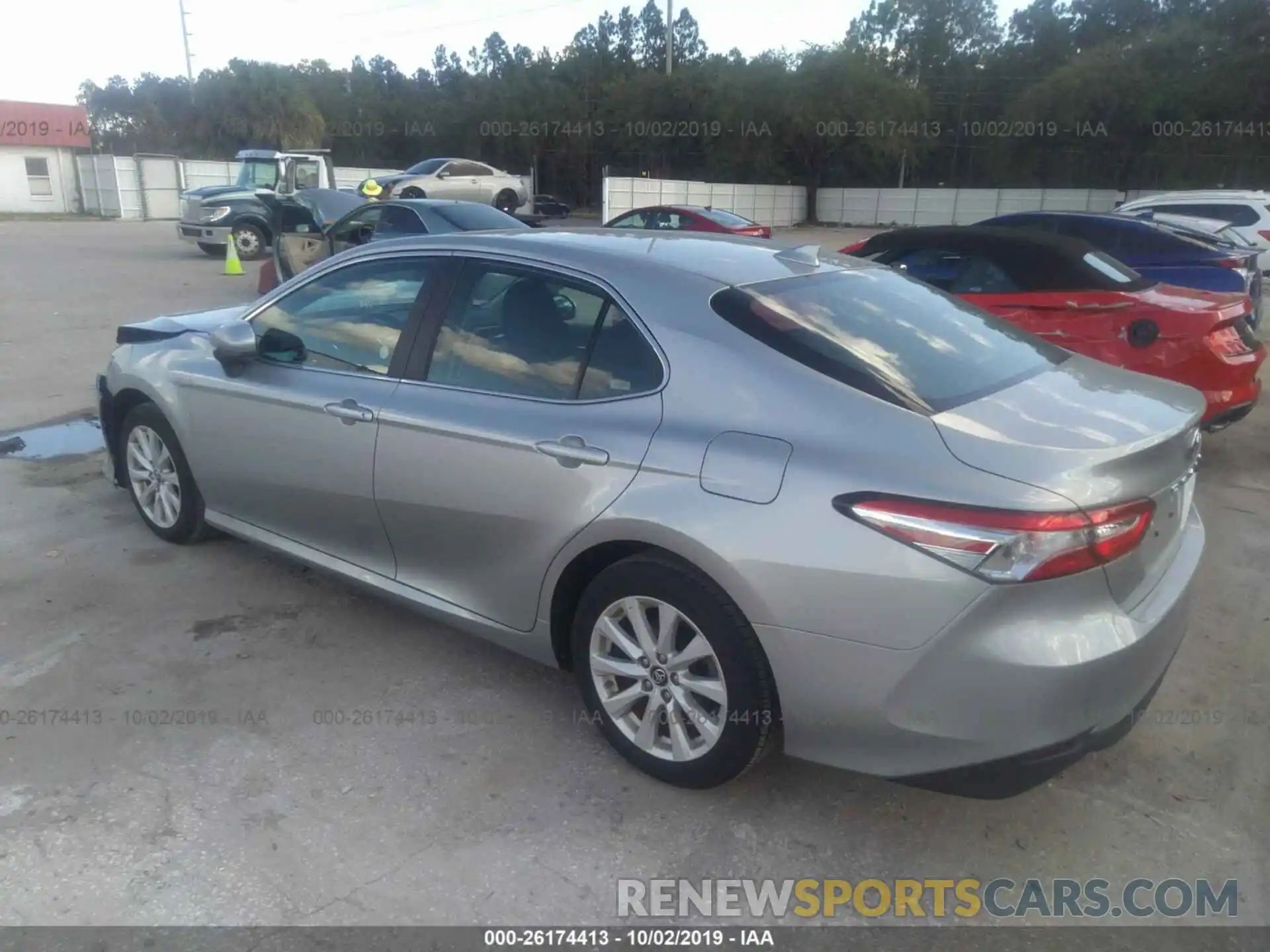 3 Photograph of a damaged car 4T1B11HK1KU185474 TOYOTA CAMRY 2019