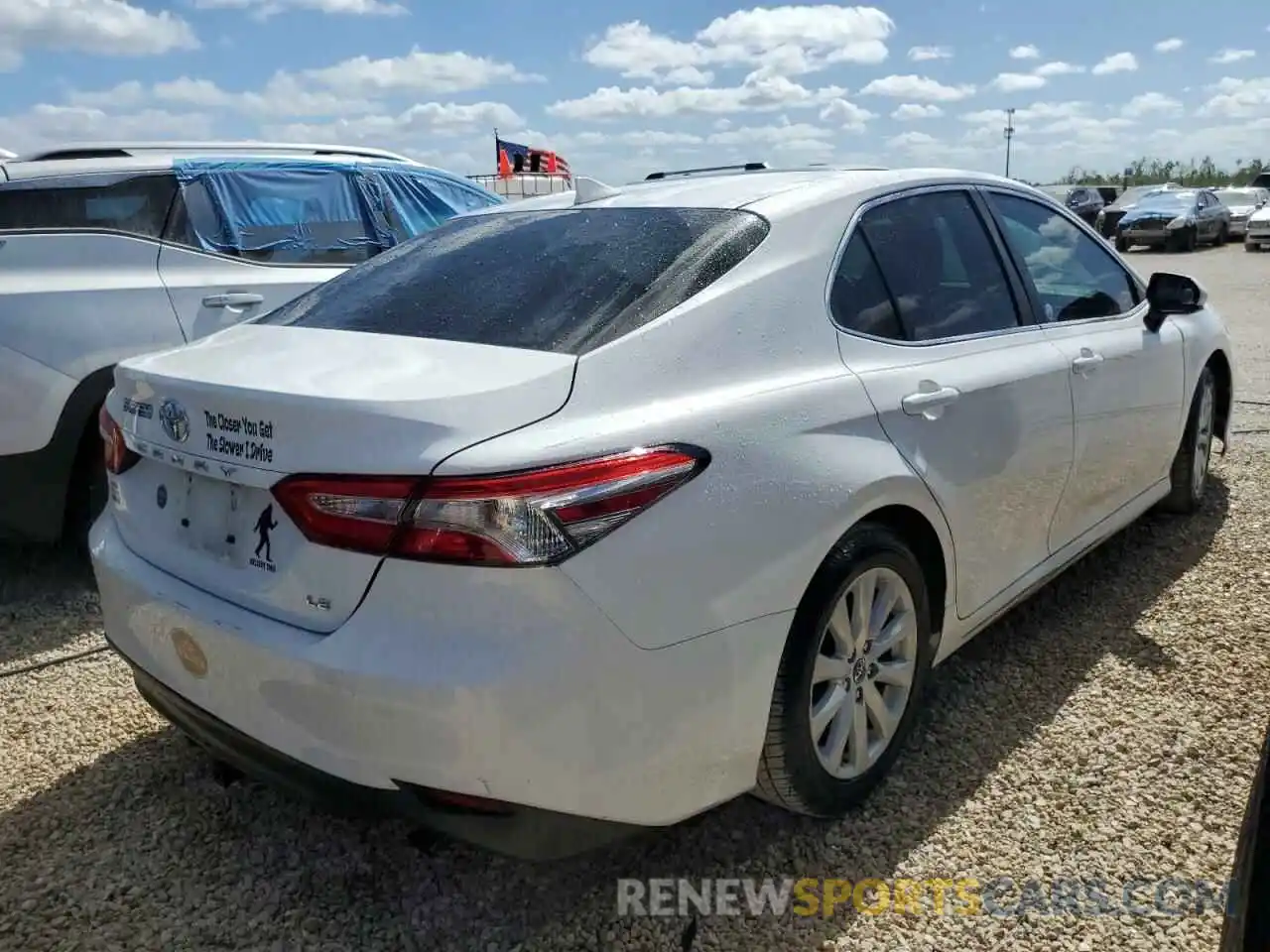 4 Photograph of a damaged car 4T1B11HK1KU185765 TOYOTA CAMRY 2019