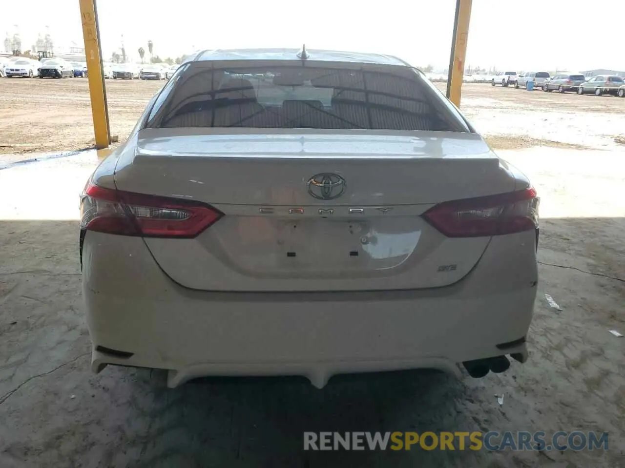 6 Photograph of a damaged car 4T1B11HK1KU186205 TOYOTA CAMRY 2019