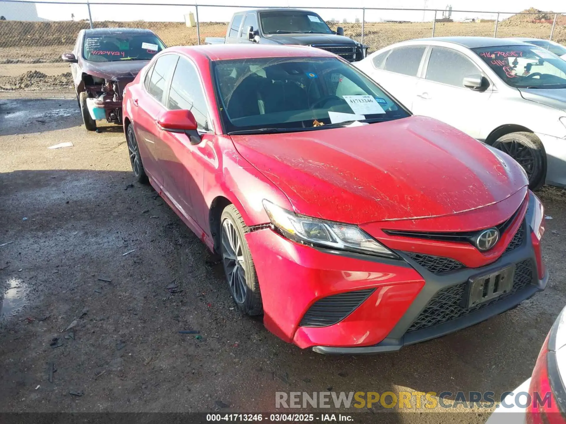 1 Photograph of a damaged car 4T1B11HK1KU188388 TOYOTA CAMRY 2019