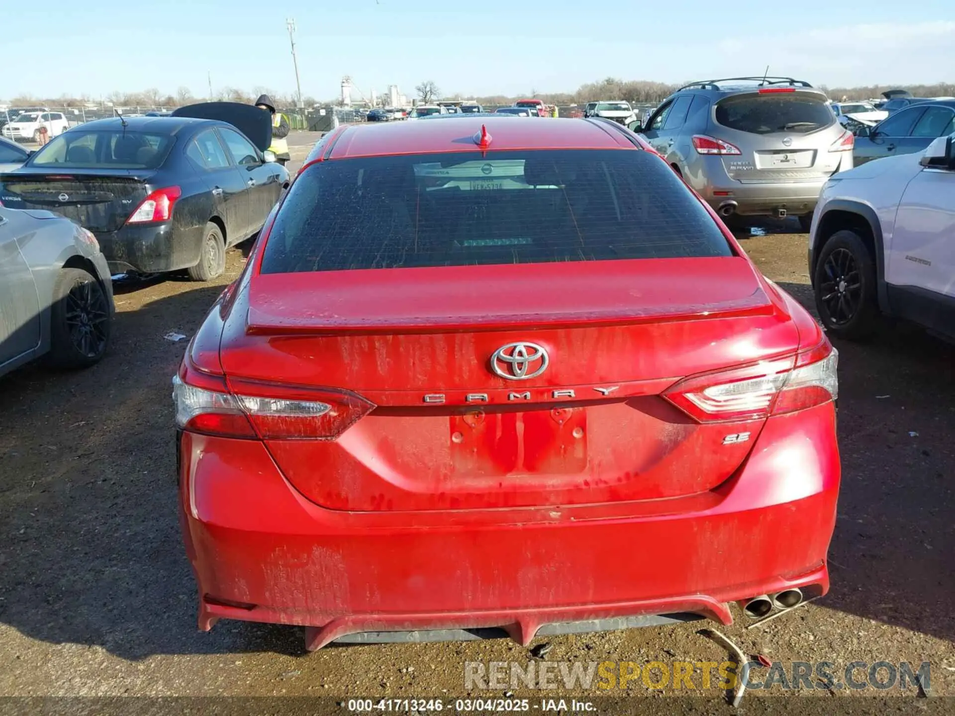 16 Photograph of a damaged car 4T1B11HK1KU188388 TOYOTA CAMRY 2019