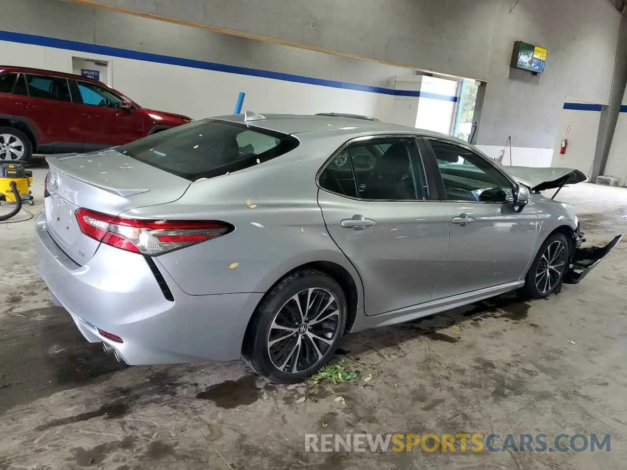 3 Photograph of a damaged car 4T1B11HK1KU189086 TOYOTA CAMRY 2019