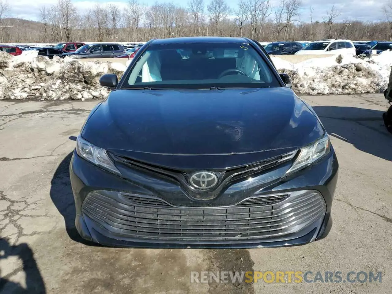 5 Photograph of a damaged car 4T1B11HK1KU190562 TOYOTA CAMRY 2019