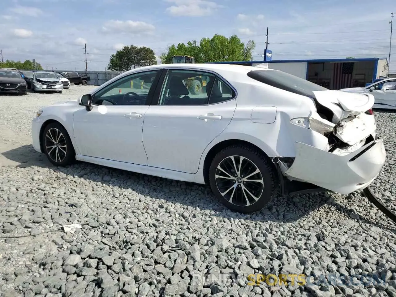 2 Photograph of a damaged car 4T1B11HK1KU195857 TOYOTA CAMRY 2019