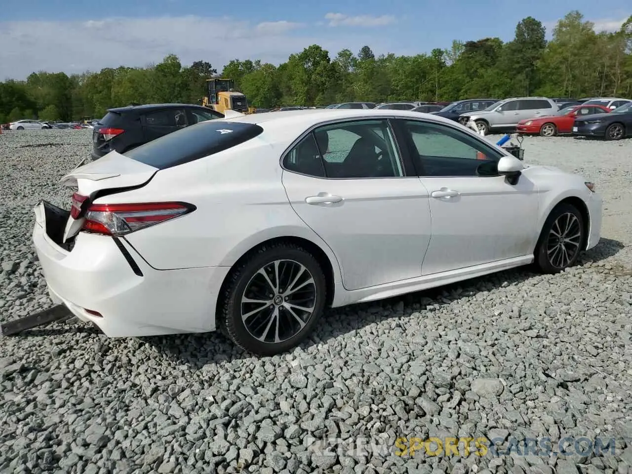 3 Photograph of a damaged car 4T1B11HK1KU195857 TOYOTA CAMRY 2019