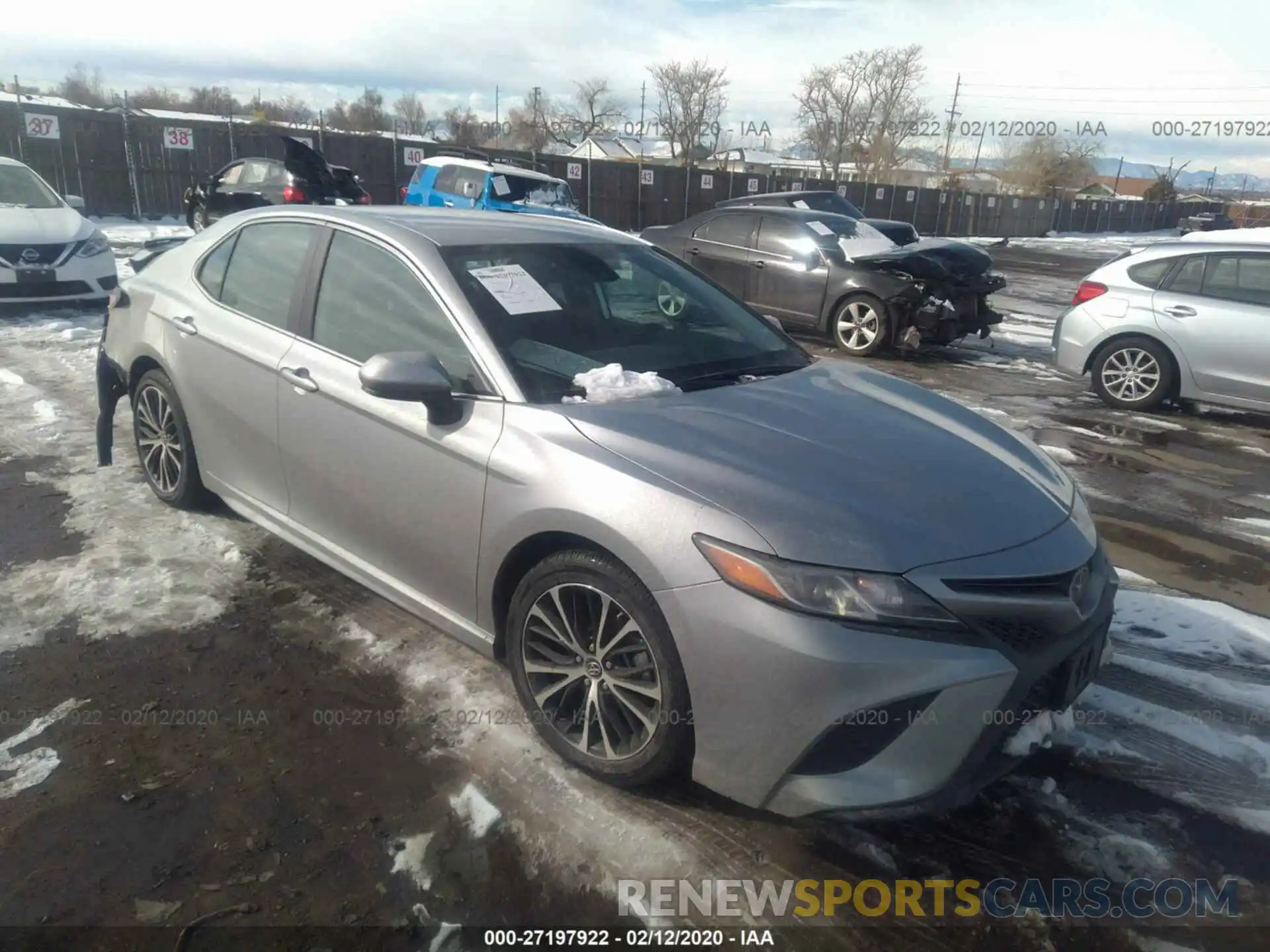 1 Photograph of a damaged car 4T1B11HK1KU201172 TOYOTA CAMRY 2019