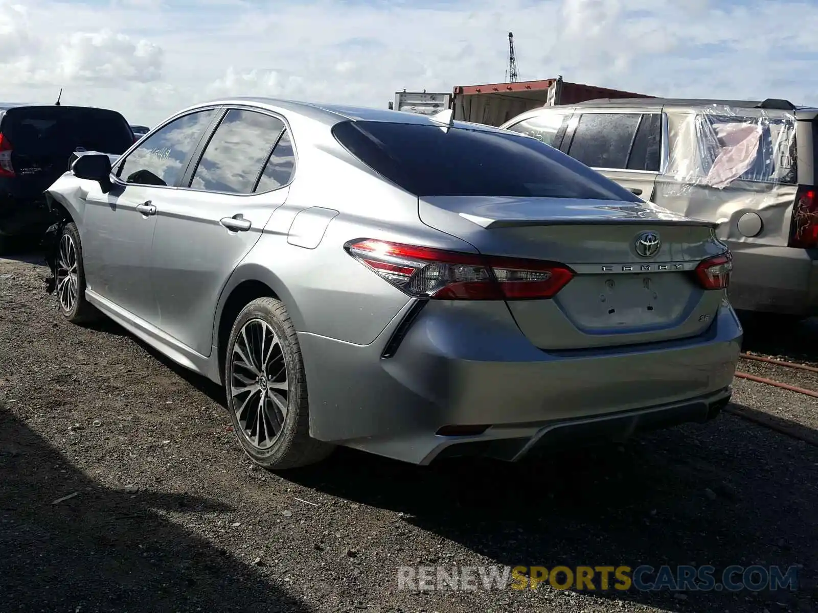 3 Photograph of a damaged car 4T1B11HK1KU201186 TOYOTA CAMRY 2019