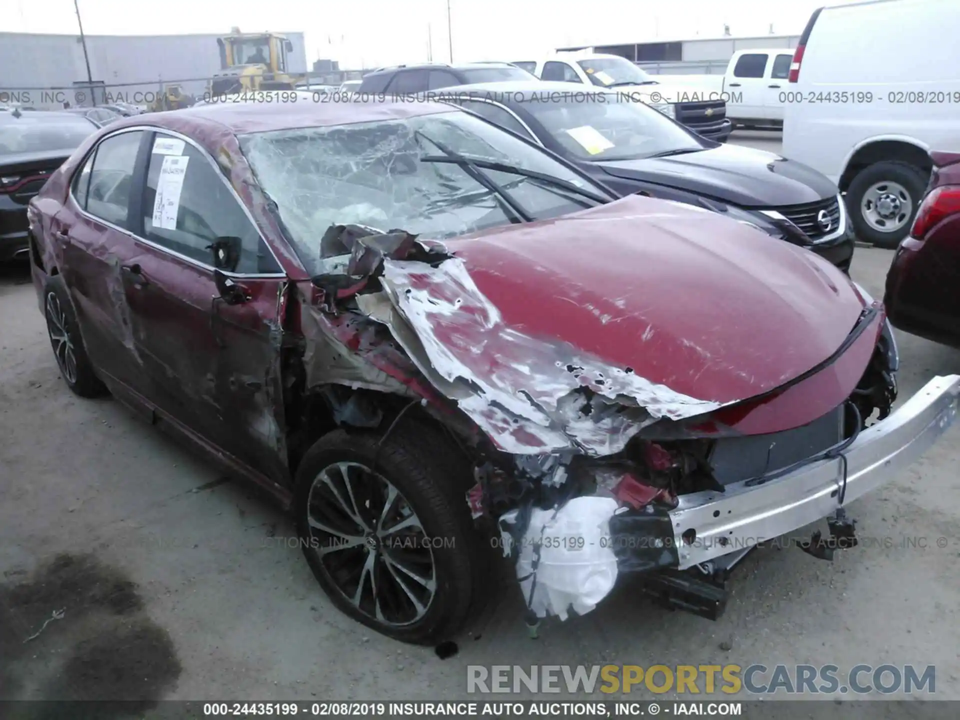 1 Photograph of a damaged car 4T1B11HK1KU204041 TOYOTA CAMRY 2019