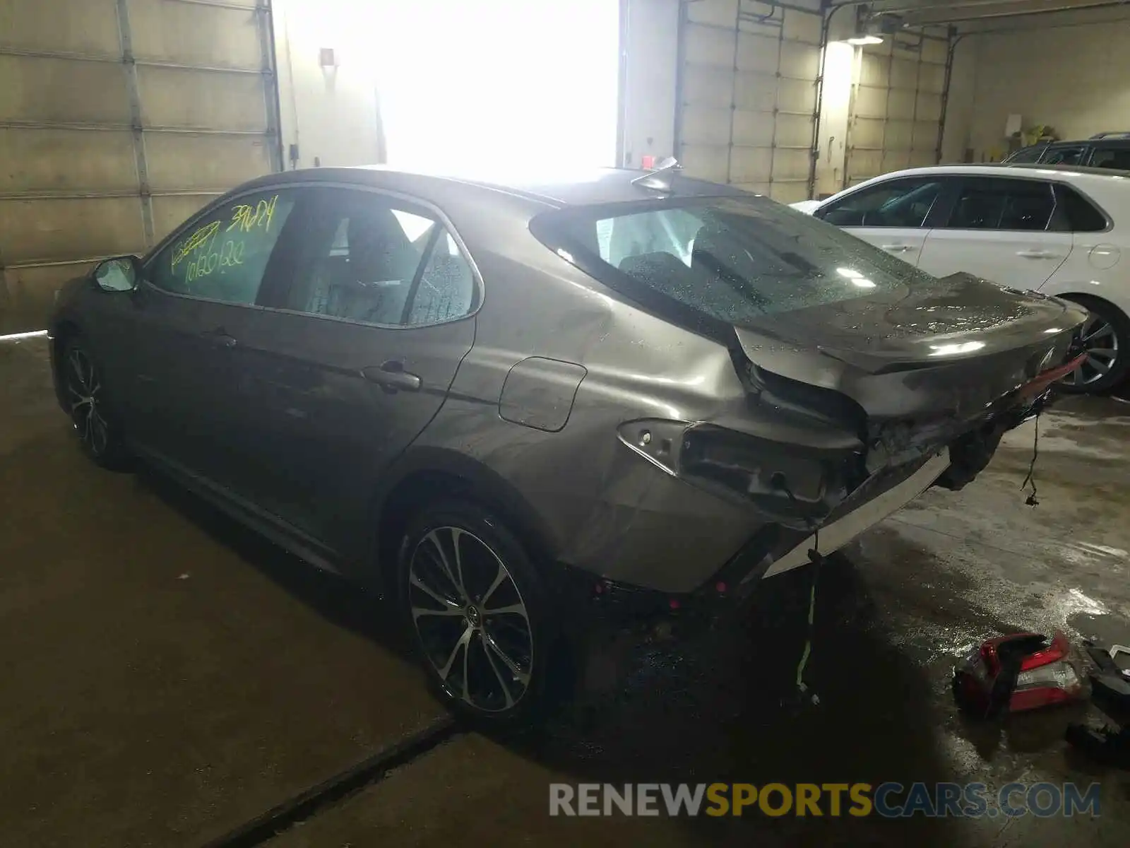 3 Photograph of a damaged car 4T1B11HK1KU204802 TOYOTA CAMRY 2019