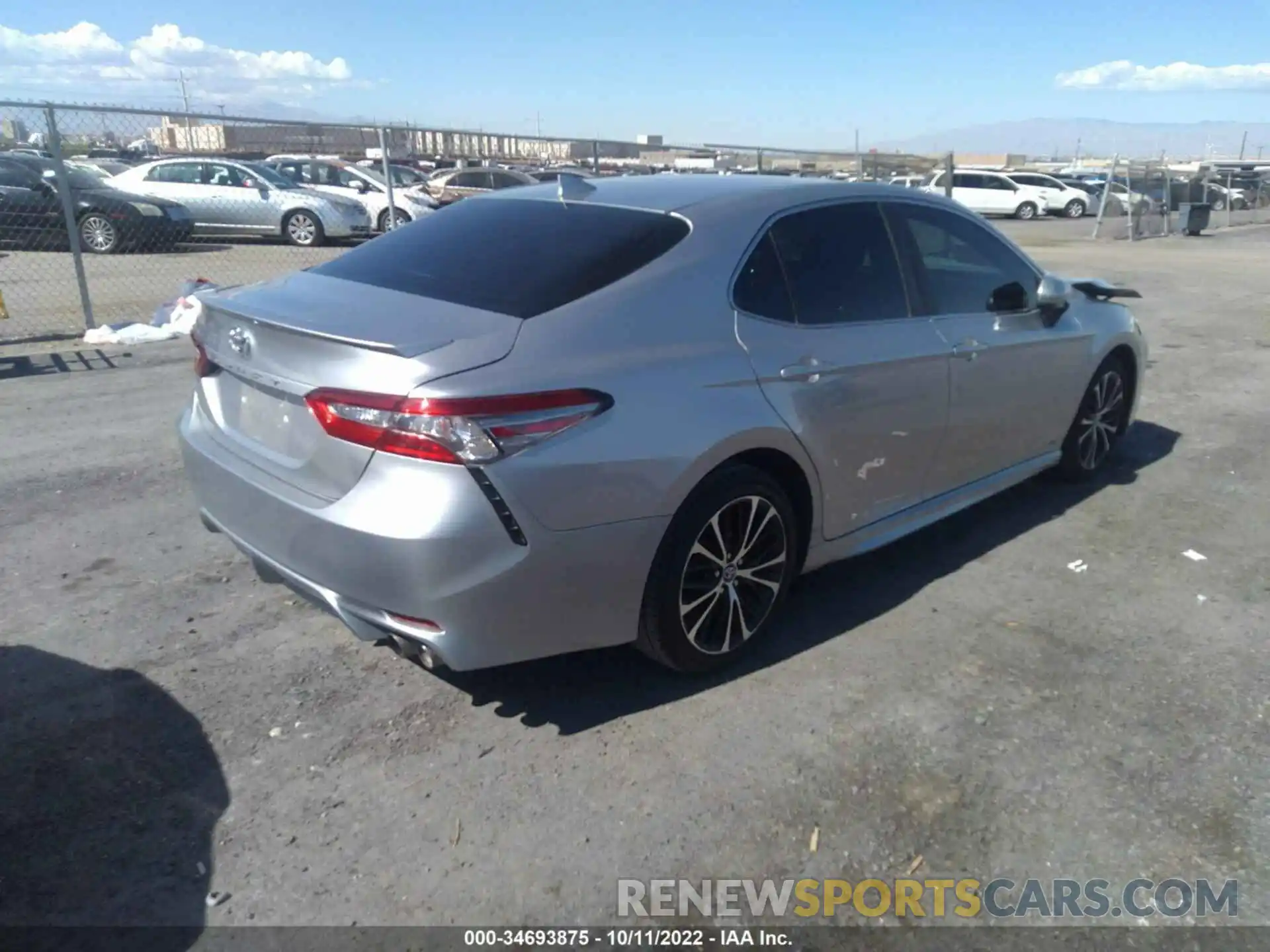 4 Photograph of a damaged car 4T1B11HK1KU205061 TOYOTA CAMRY 2019