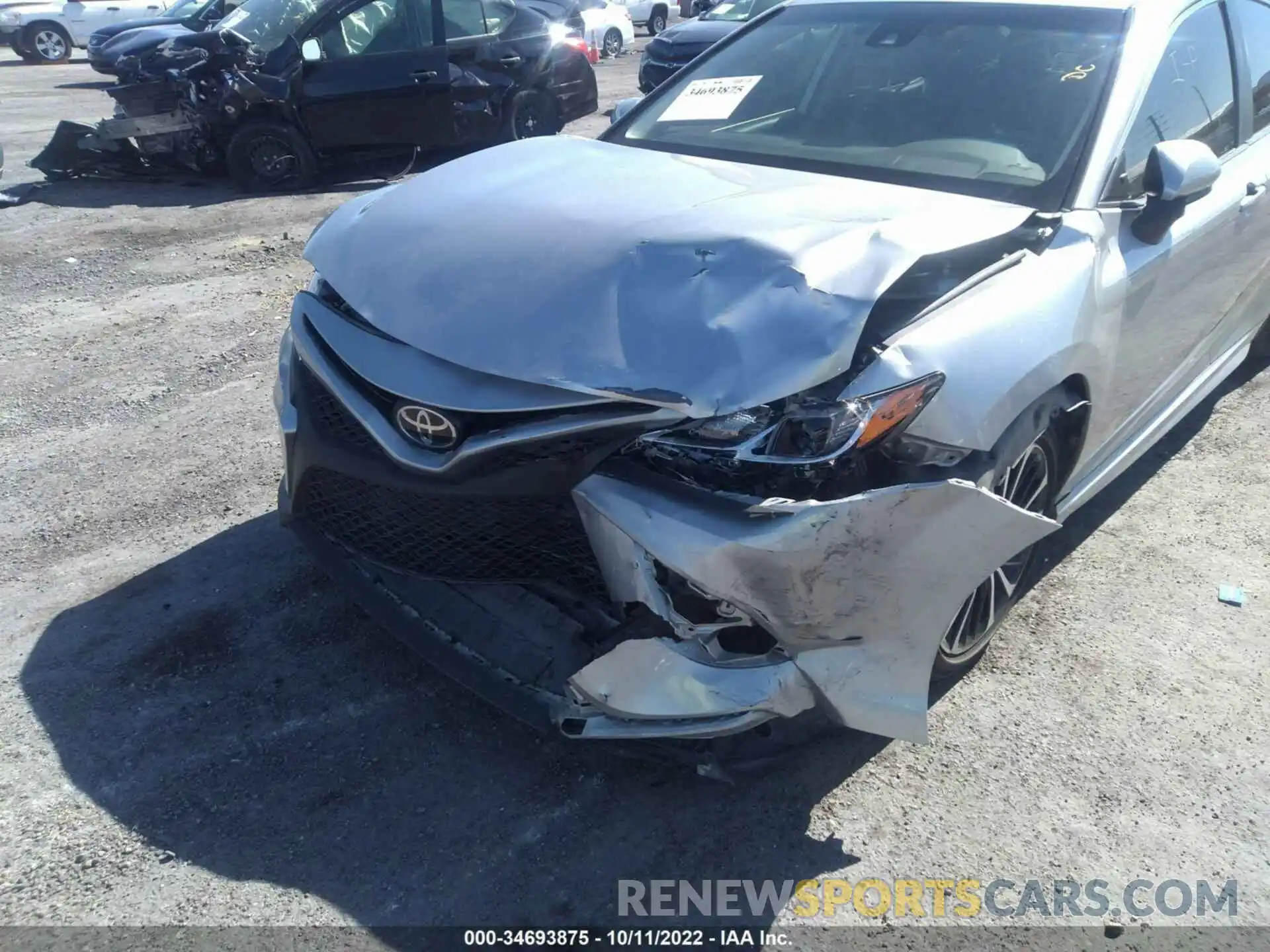 6 Photograph of a damaged car 4T1B11HK1KU205061 TOYOTA CAMRY 2019