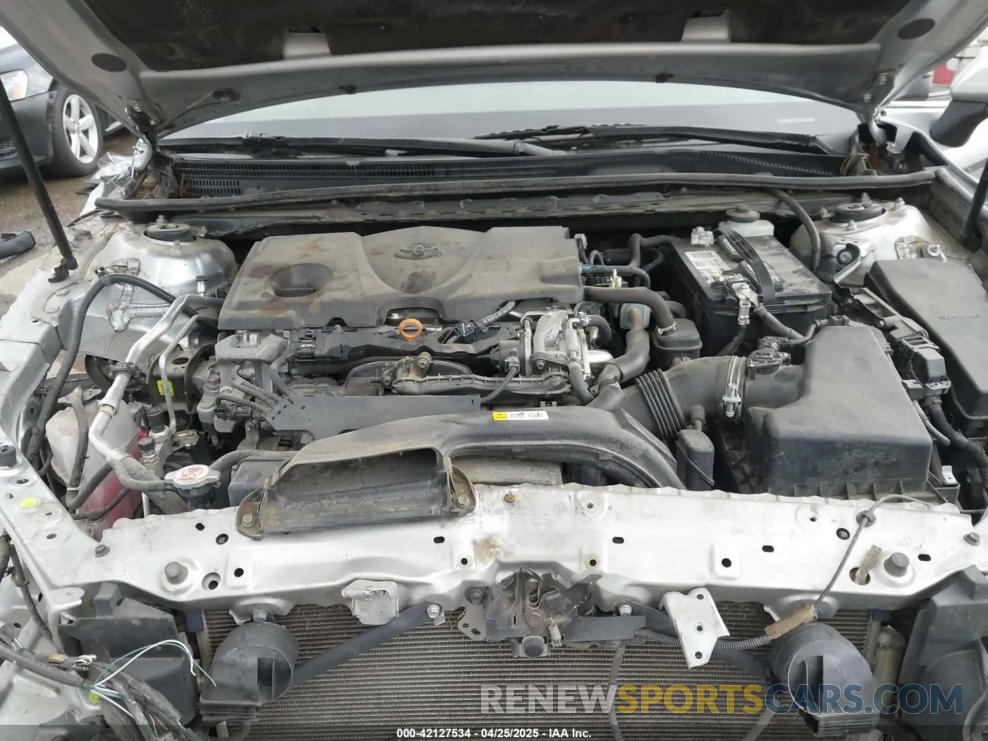 10 Photograph of a damaged car 4T1B11HK1KU205545 TOYOTA CAMRY 2019