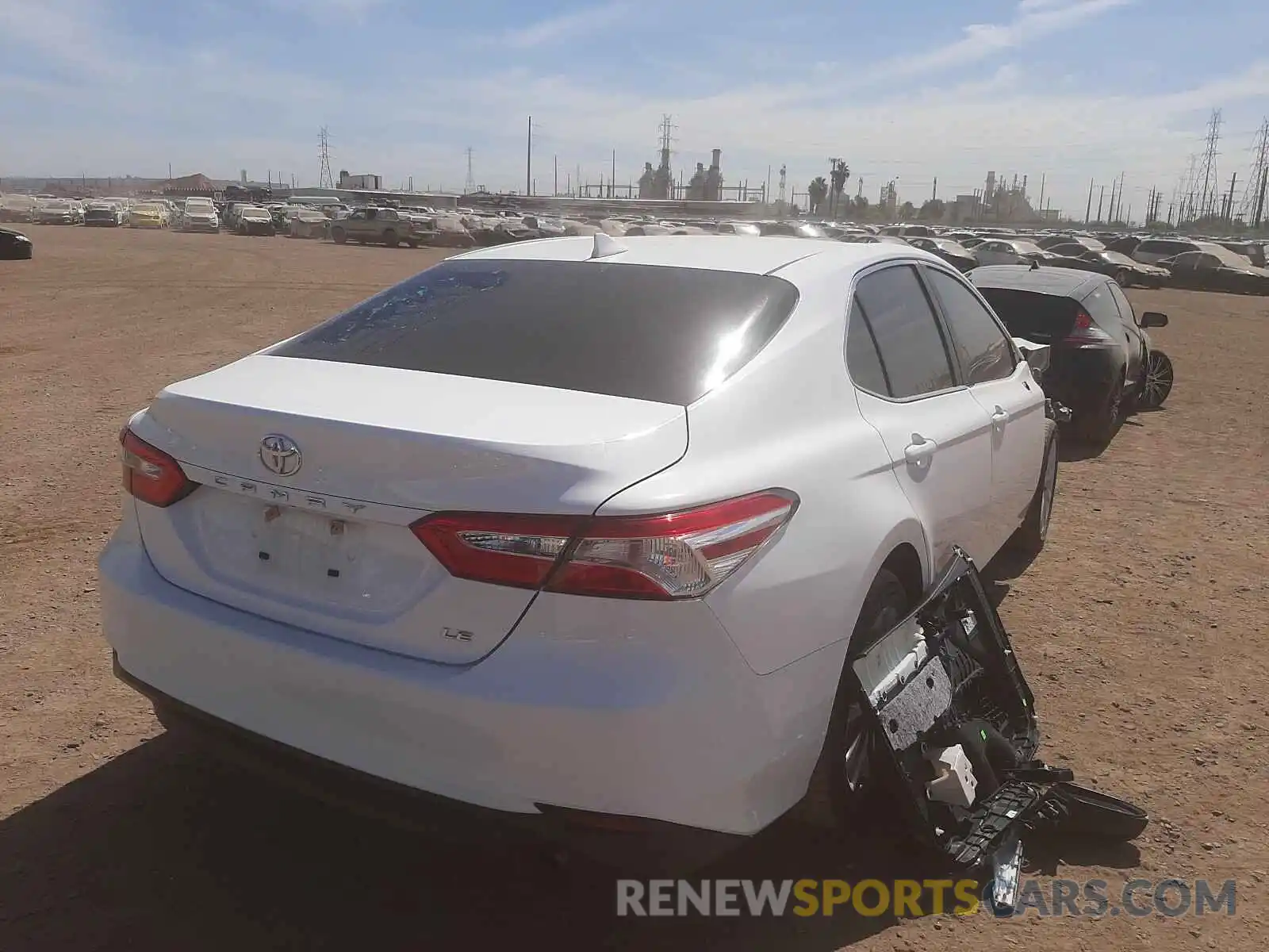 4 Photograph of a damaged car 4T1B11HK1KU205951 TOYOTA CAMRY 2019