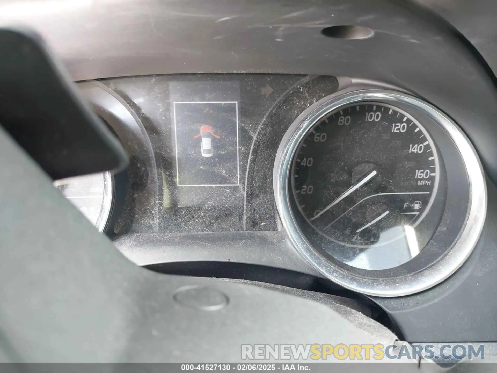 14 Photograph of a damaged car 4T1B11HK1KU209661 TOYOTA CAMRY 2019