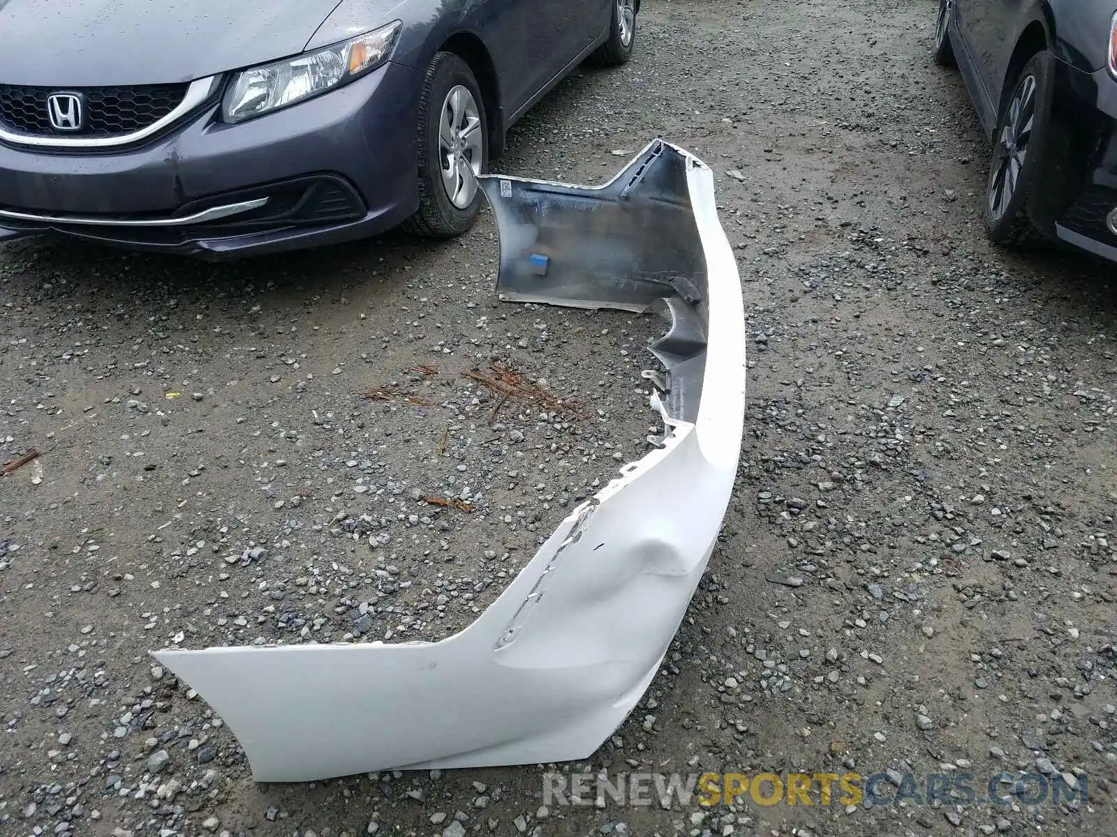 9 Photograph of a damaged car 4T1B11HK1KU212964 TOYOTA CAMRY 2019