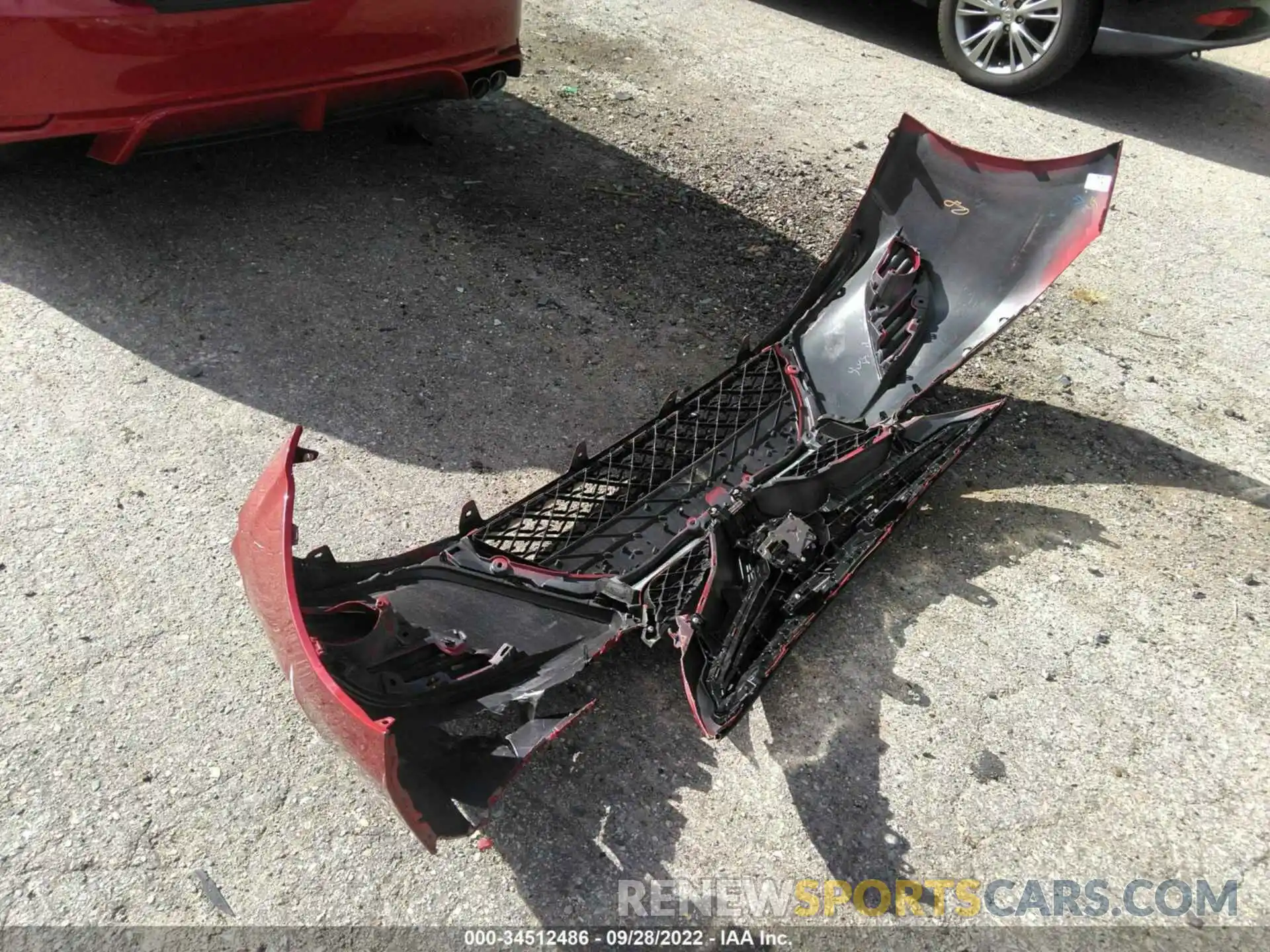 12 Photograph of a damaged car 4T1B11HK1KU213211 TOYOTA CAMRY 2019