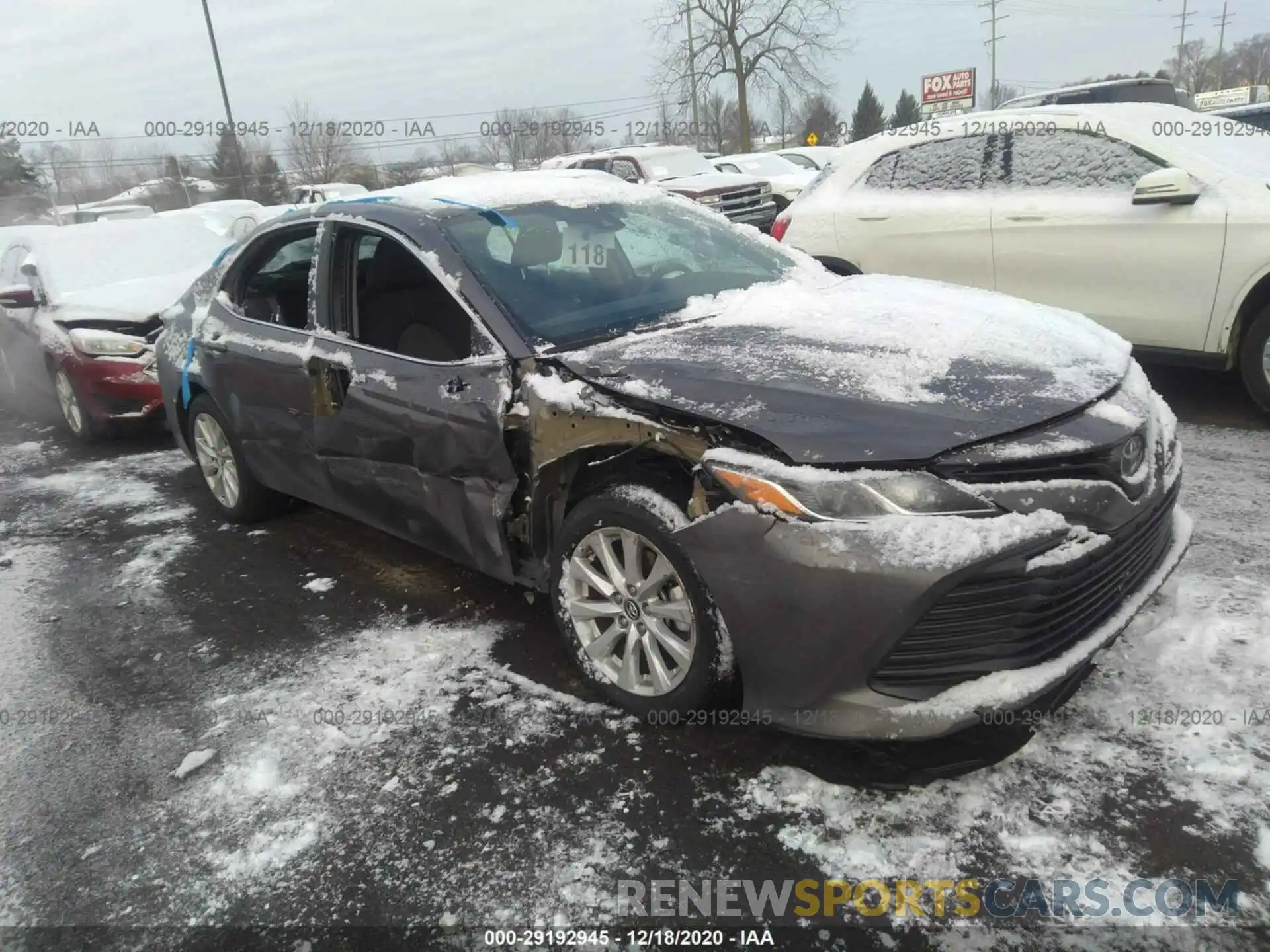 1 Photograph of a damaged car 4T1B11HK1KU213273 TOYOTA CAMRY 2019