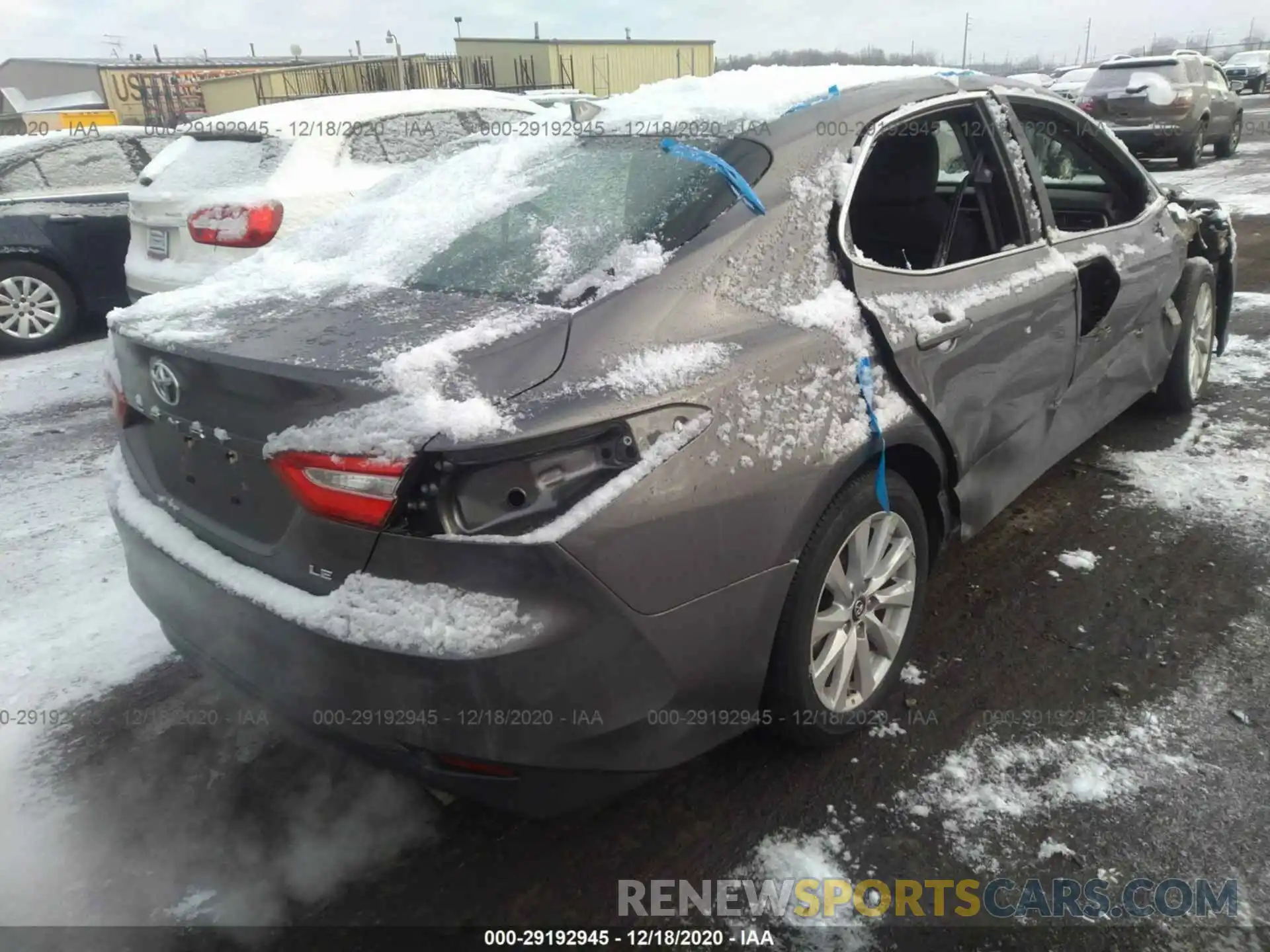 4 Photograph of a damaged car 4T1B11HK1KU213273 TOYOTA CAMRY 2019