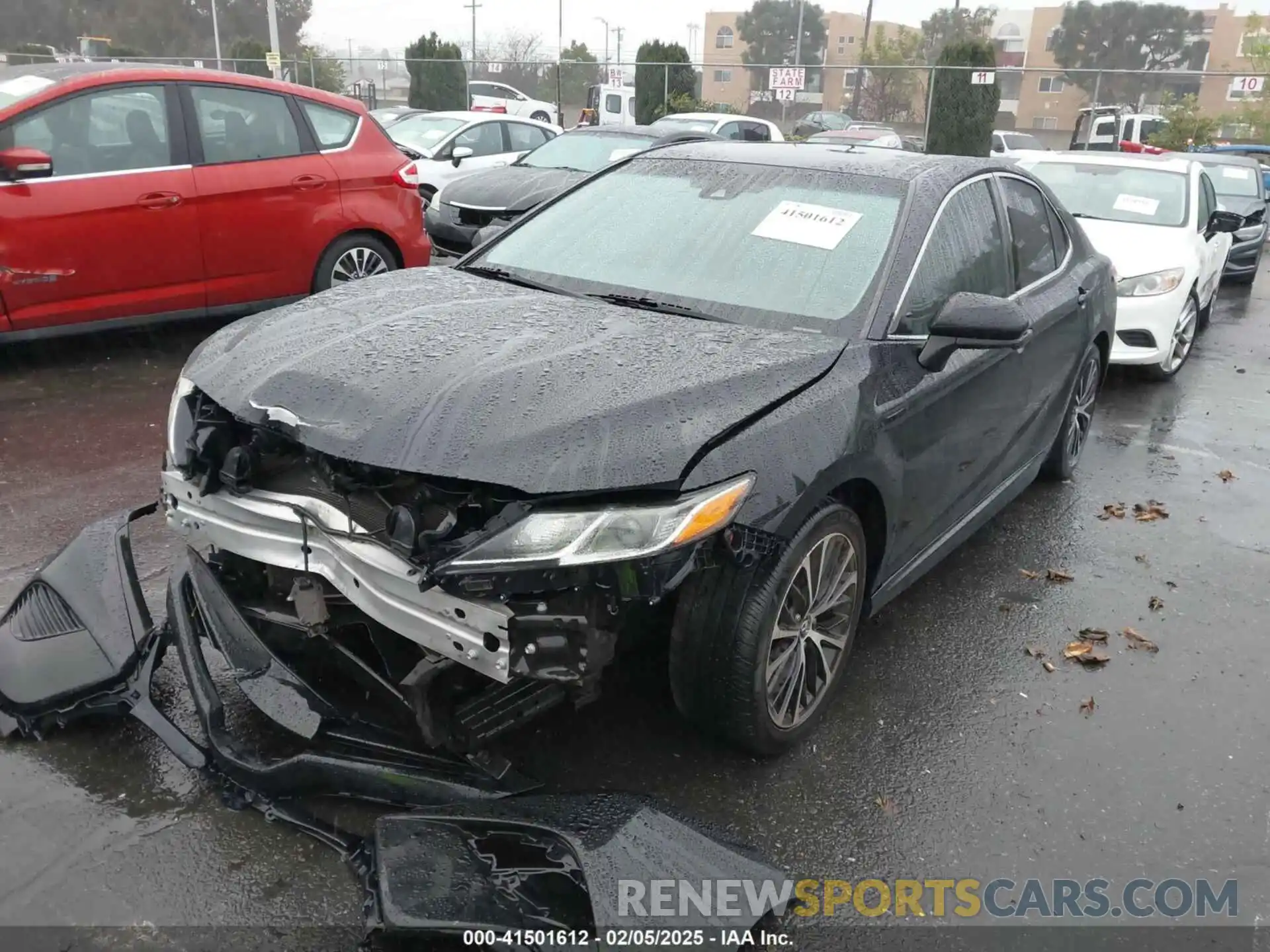 2 Photograph of a damaged car 4T1B11HK1KU213547 TOYOTA CAMRY 2019