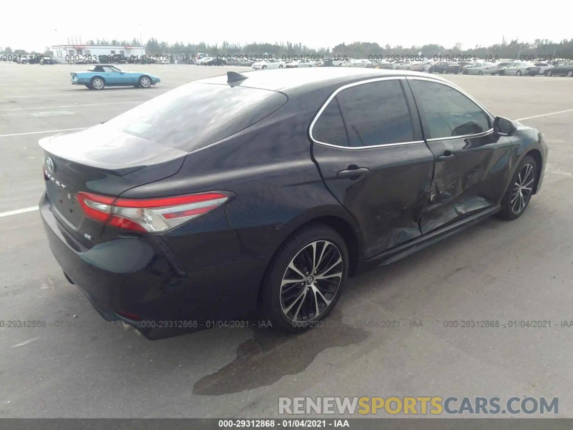 4 Photograph of a damaged car 4T1B11HK1KU214374 TOYOTA CAMRY 2019