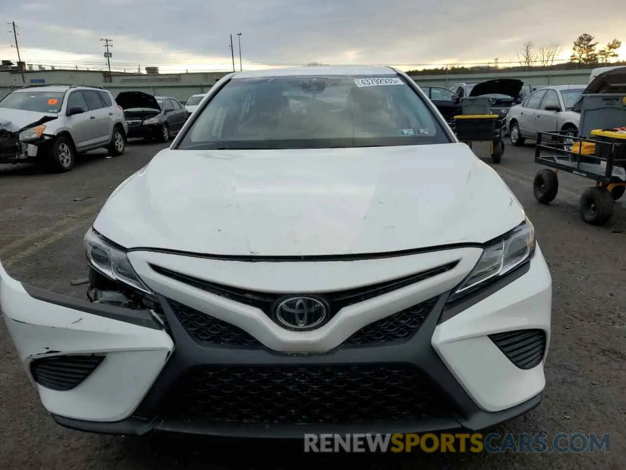 5 Photograph of a damaged car 4T1B11HK1KU214732 TOYOTA CAMRY 2019