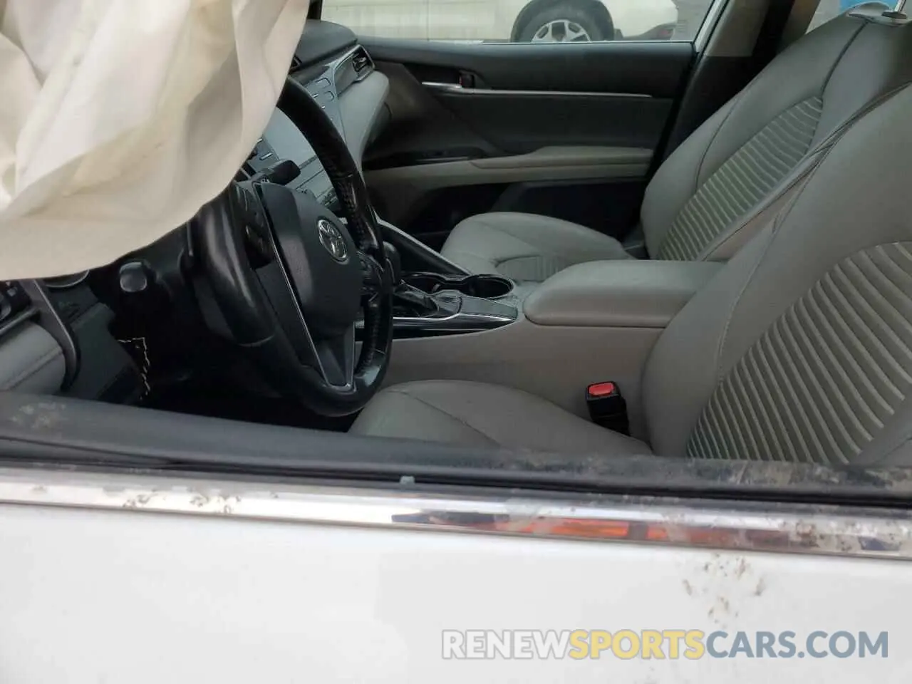7 Photograph of a damaged car 4T1B11HK1KU214732 TOYOTA CAMRY 2019